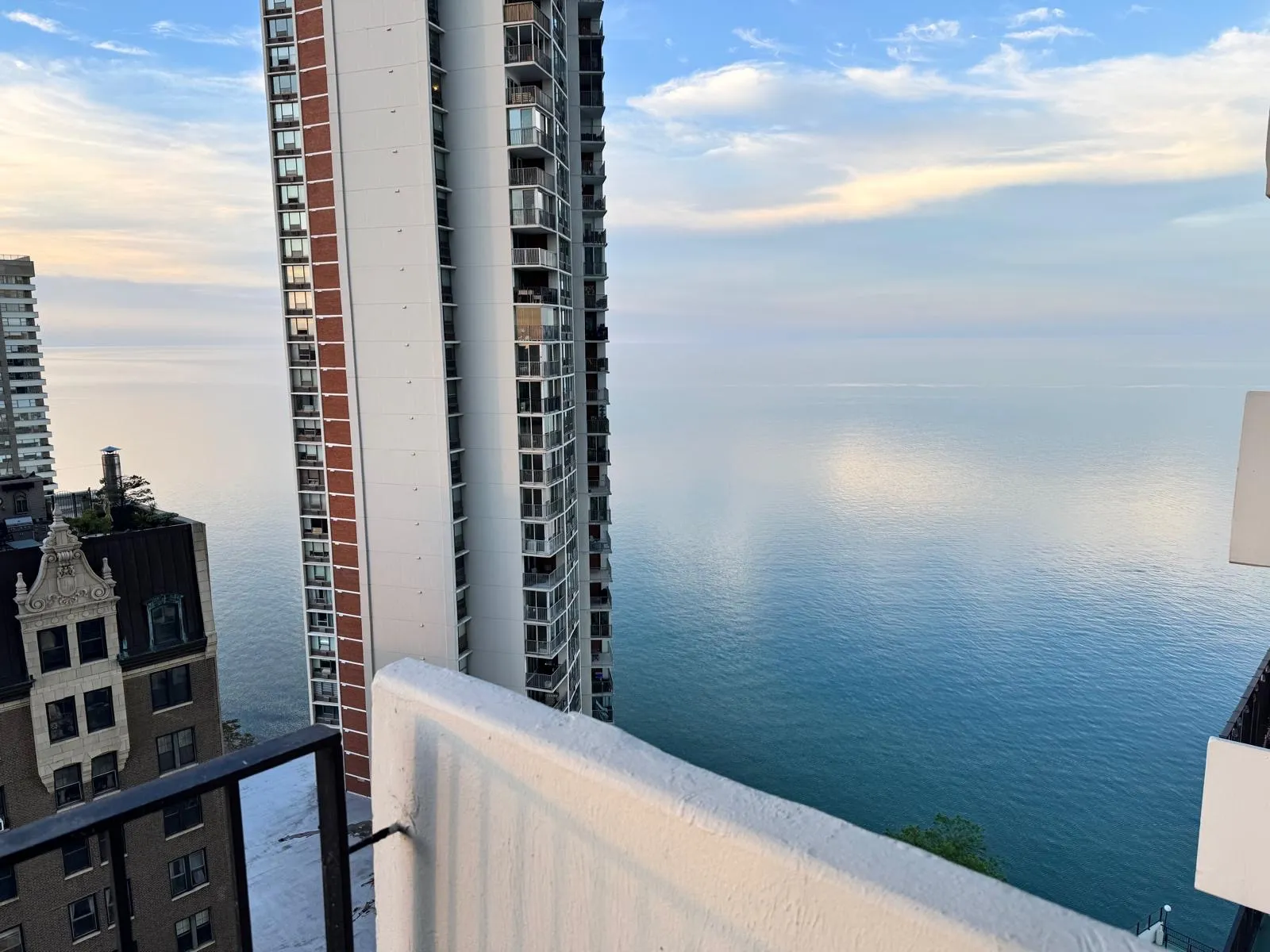6033 N Sheridan Rd 60660 60660-unit#19k-Chicago-IL