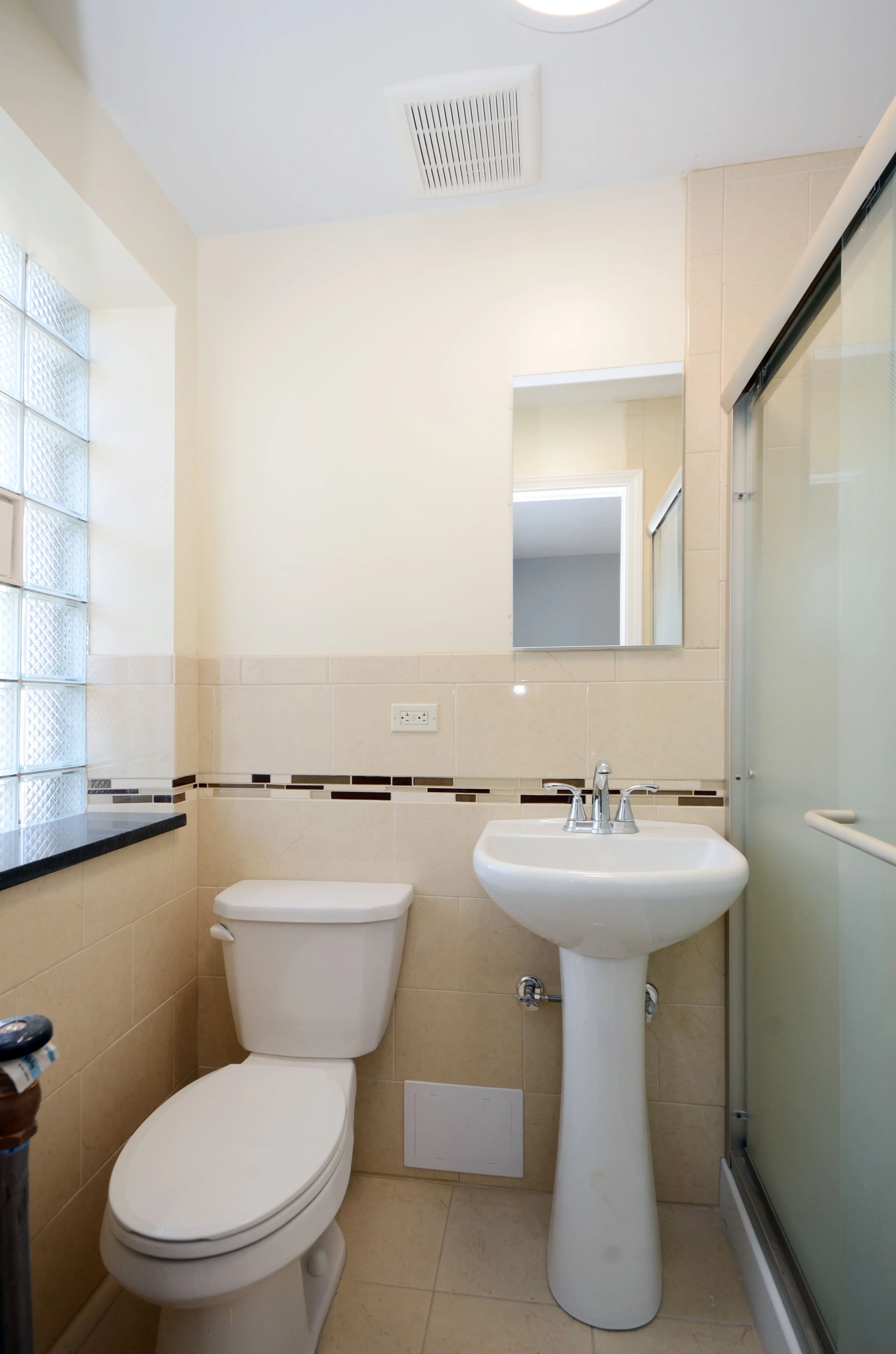 4552 N CLARK ST 60640-unit#216-Chicago-IL