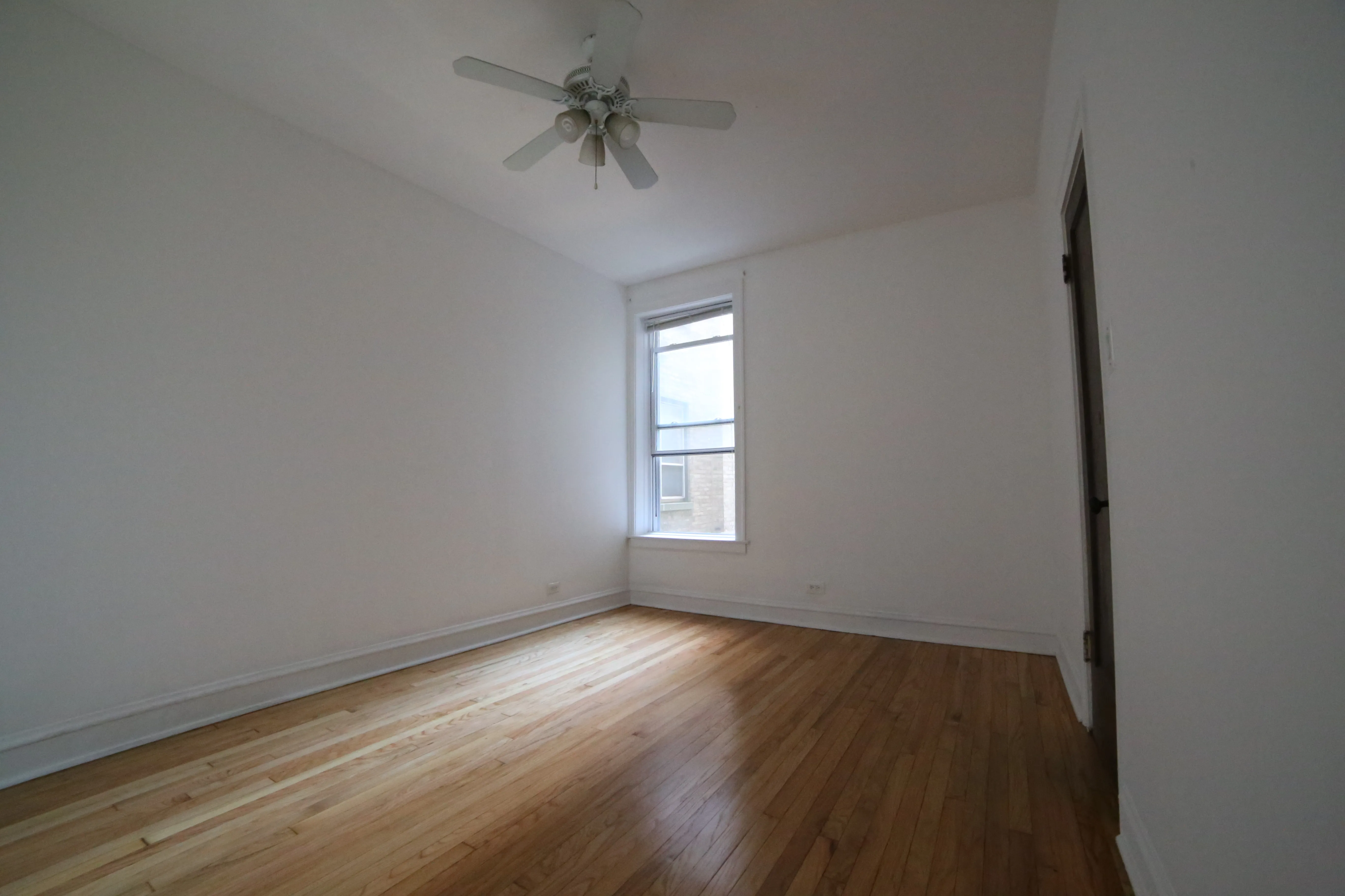 3570 W LYNDALE ST 60647-unit#2-Chicago-IL