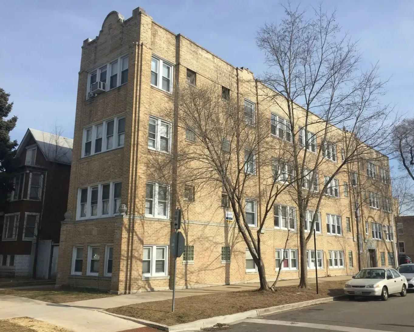3520 W Cullom Ave   60618 60618-unit#G-Chicago-IL