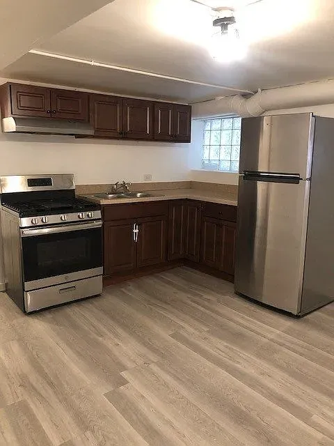 6221 N Talman Ave   60659 60659-unit#B-Chicago-IL