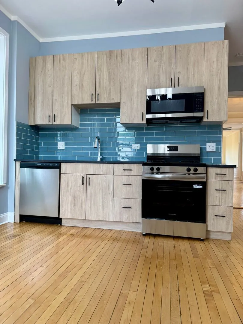 1844 W Grace St   60613 60613-unit#2-Chicago-IL