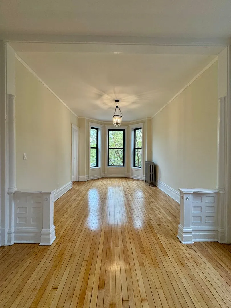 1844 W Grace St   60613 60613-unit#2-Chicago-IL