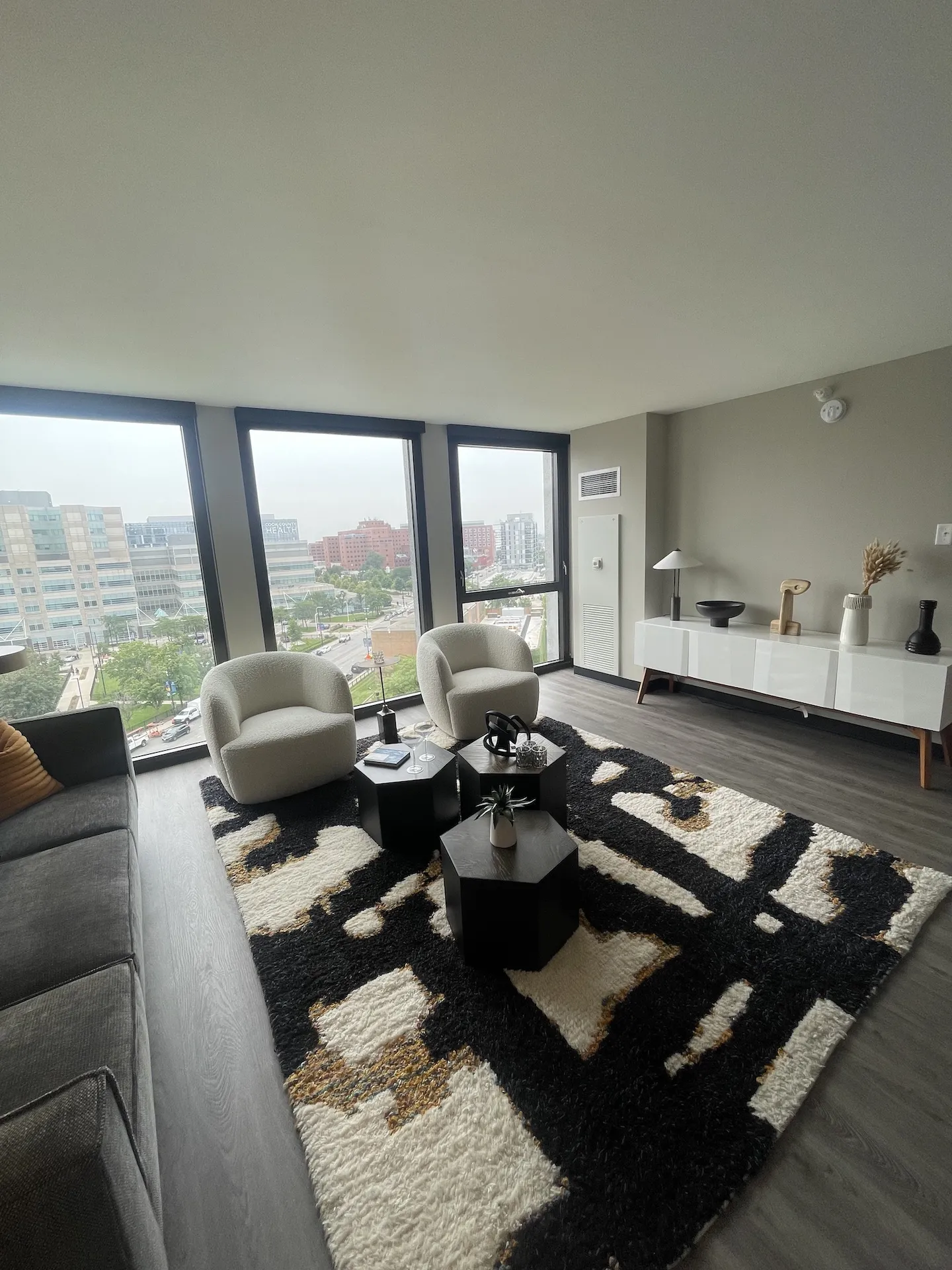 1922 W Ogden Ave 60612 60612-unit#1216-Chicago-IL