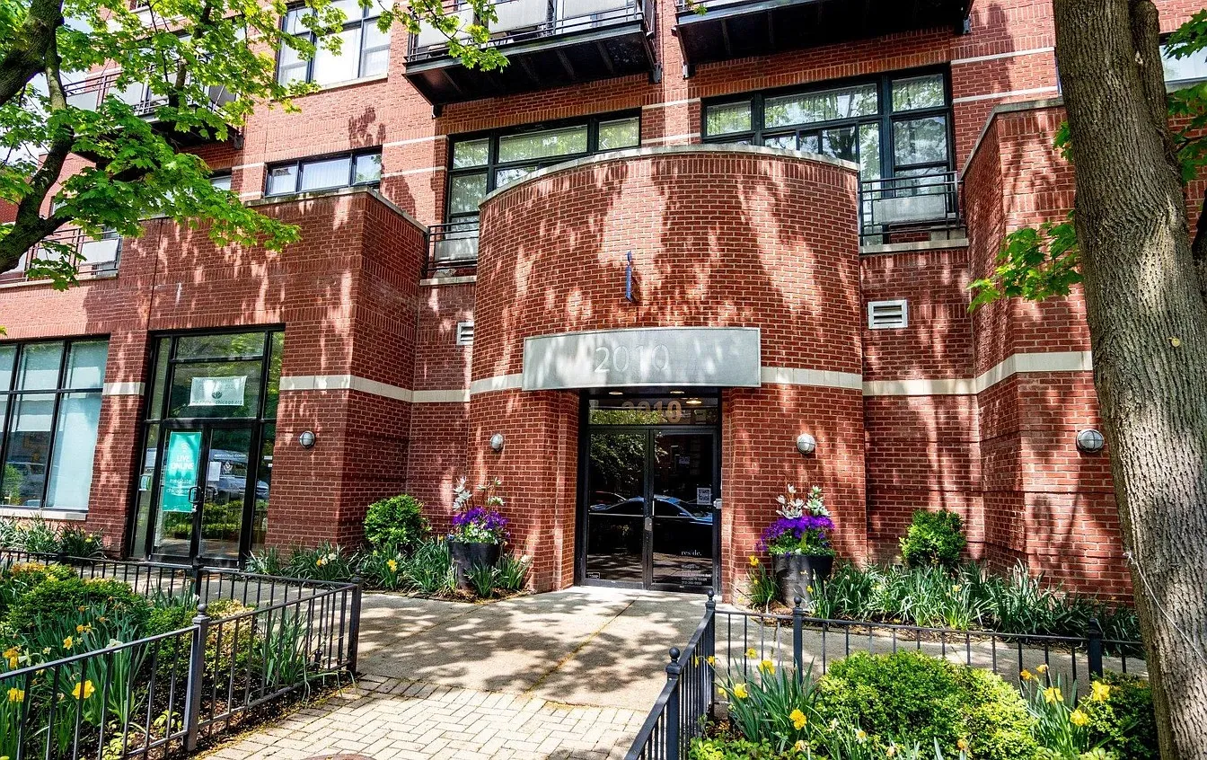 2010 W Pierce Ave 60622 60622-unit#203-Chicago-IL
