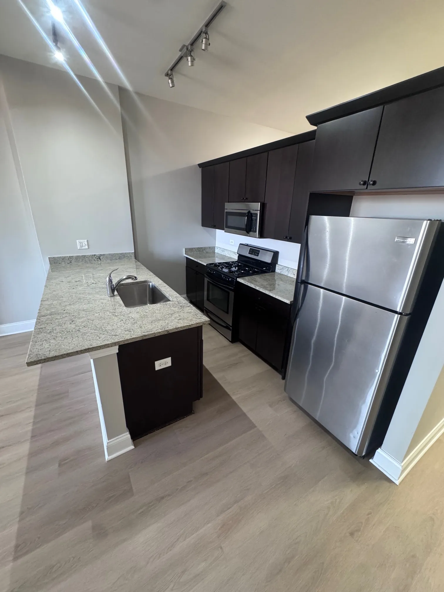 1935 S Wabash Ave   60616 60616-unit#528-Chicago-IL