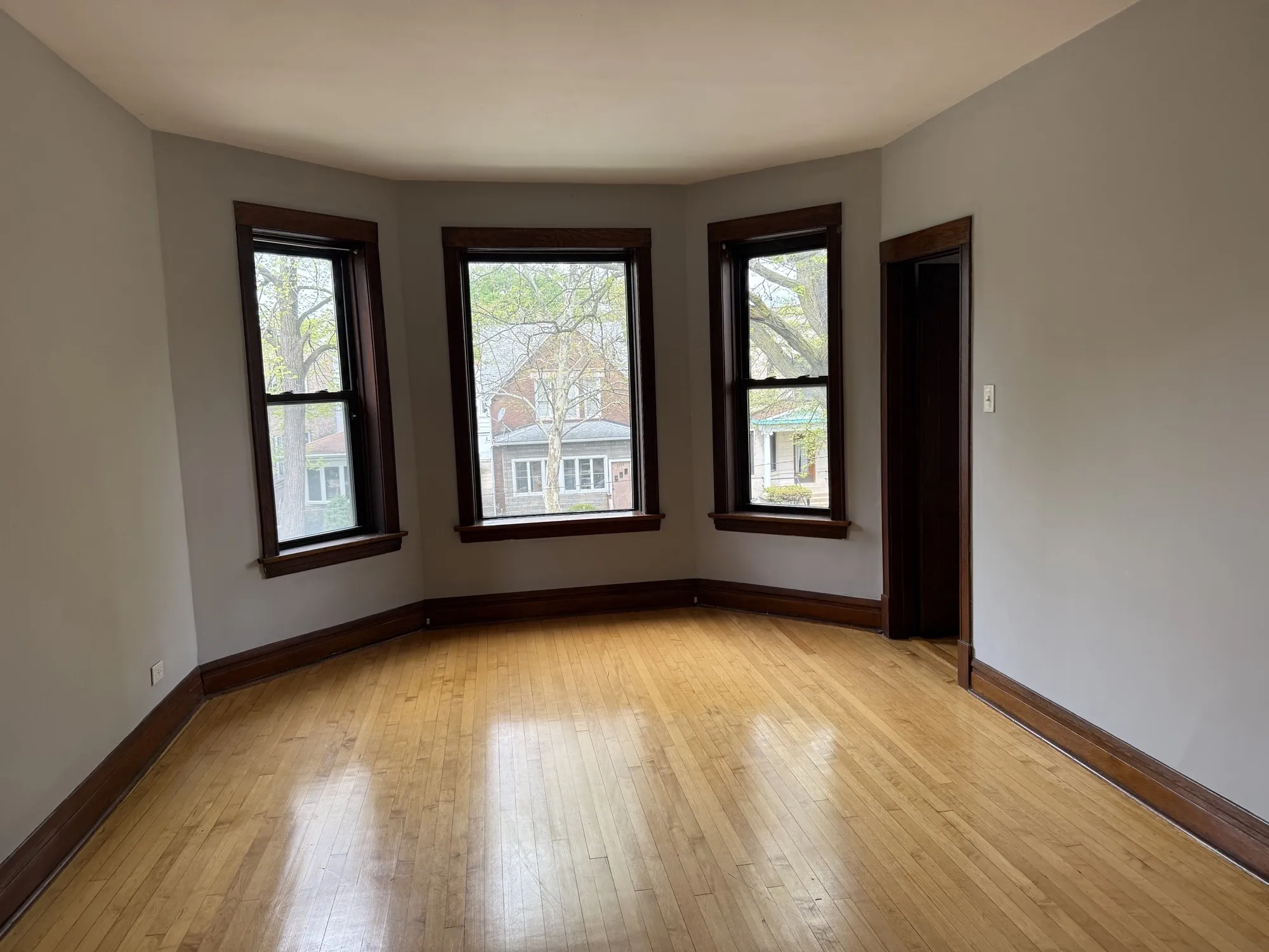 2725 N Francisco Ave   60647 60647-Chicago-IL