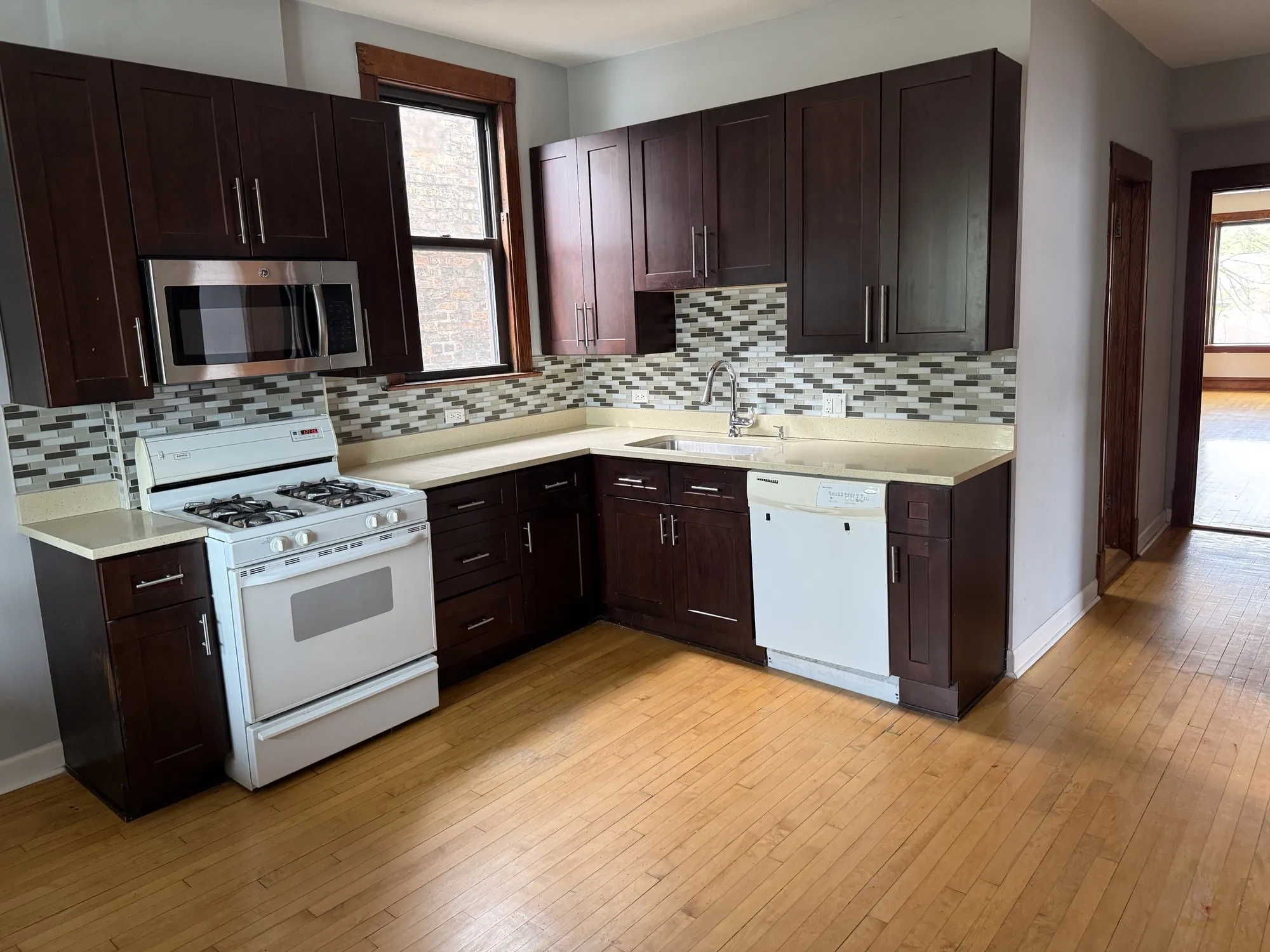 2725 N Francisco Ave 60647 60647-Chicago-IL