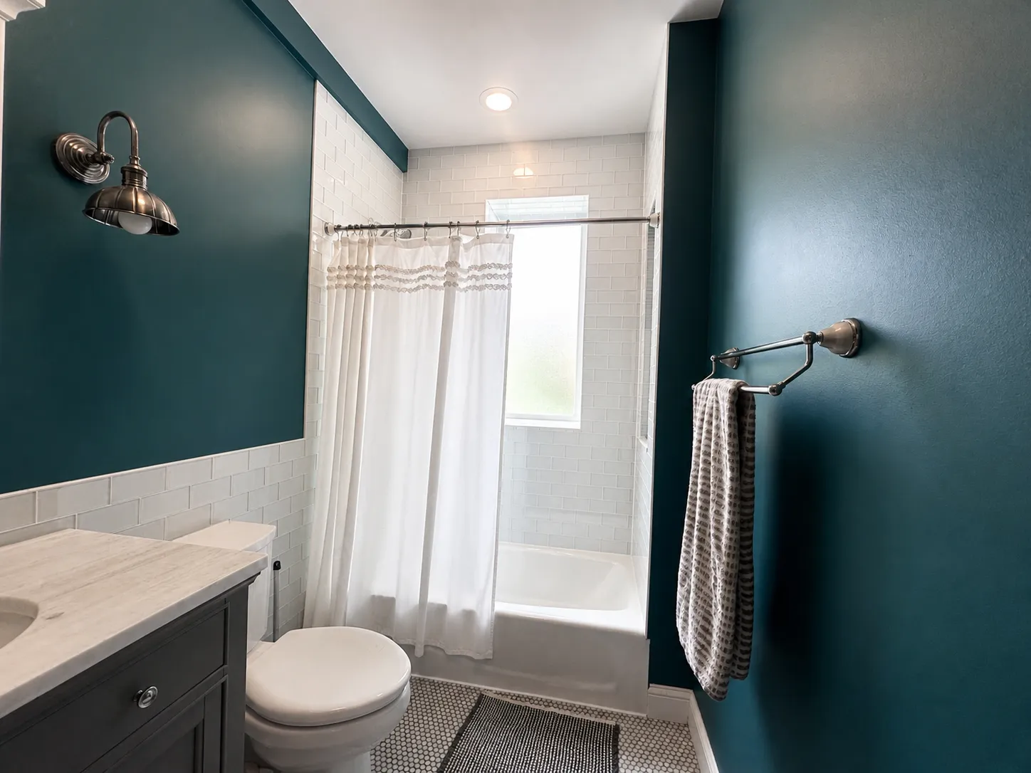 3542 N Oakley Ave 60618-unit#1-Chicago-IL