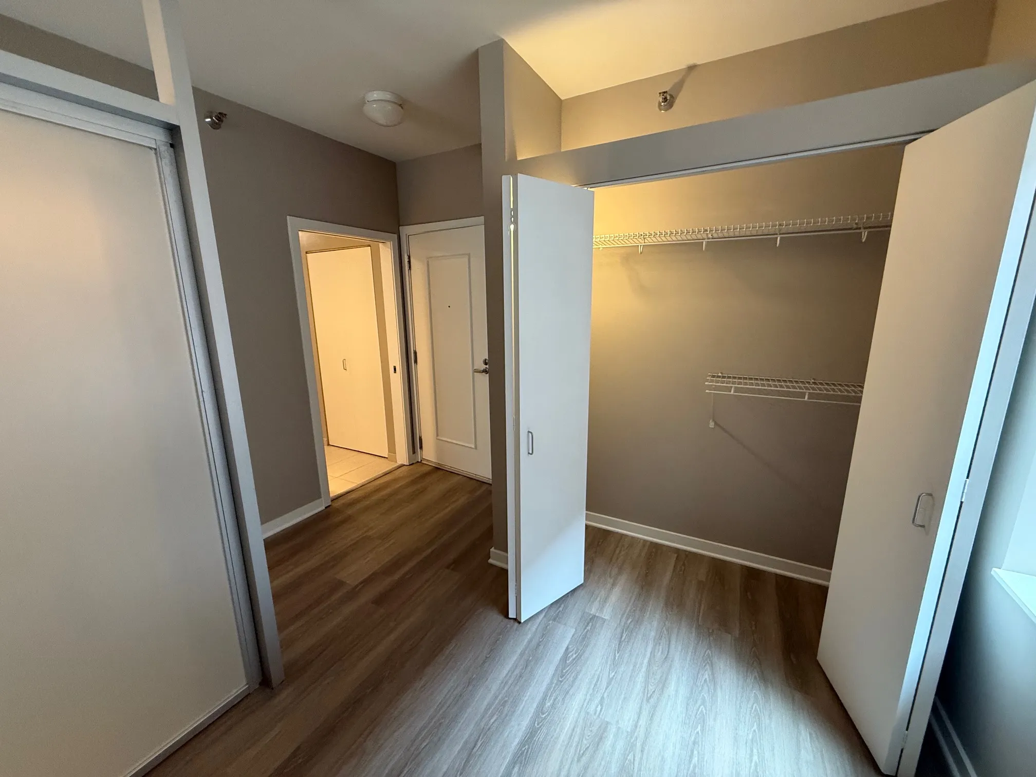 188 W Randolph St   60601 60601-unit#2706-Chicago-IL