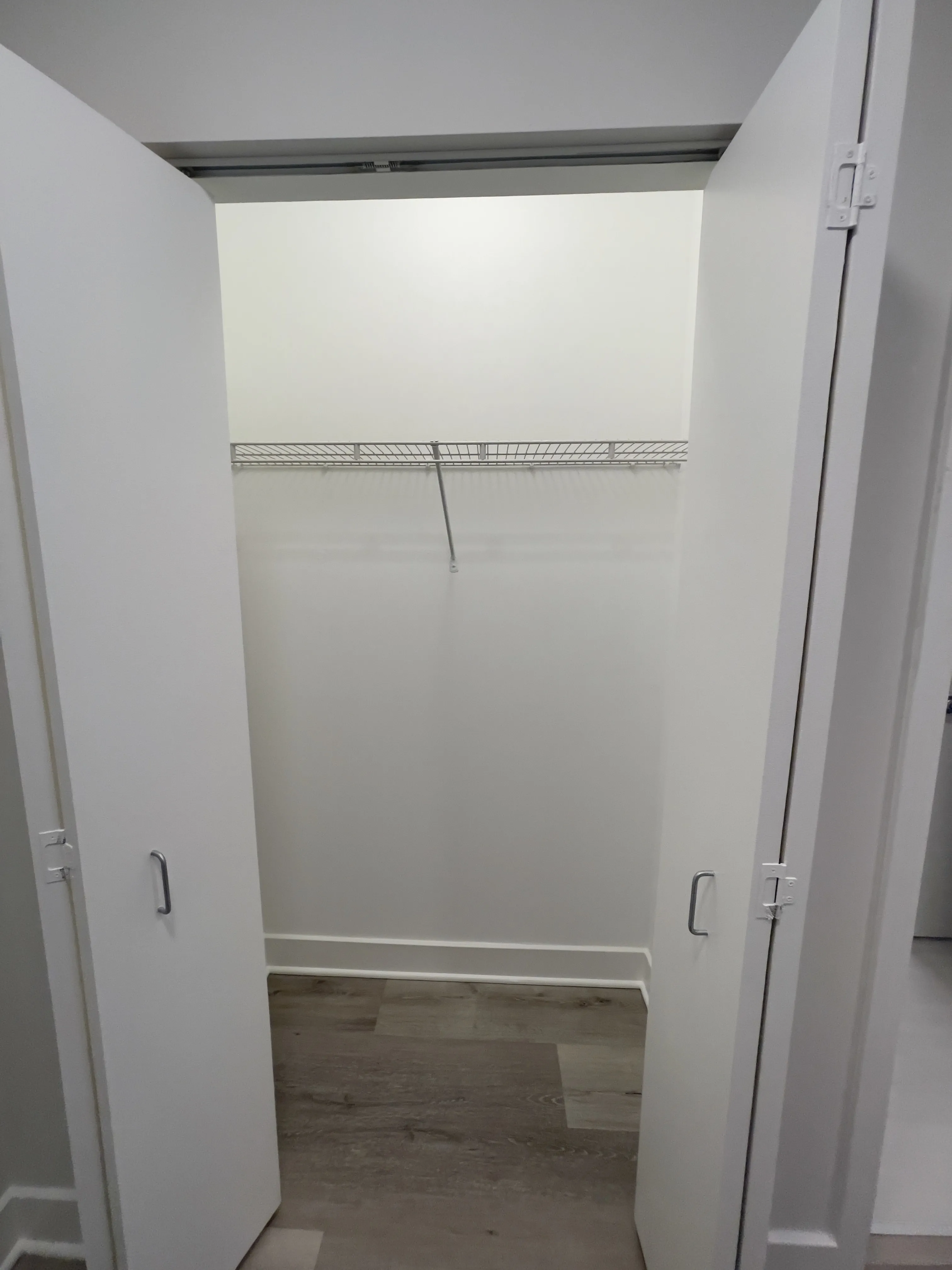 300 S Canal St   60606 60606-unit#1412-Chicago-IL