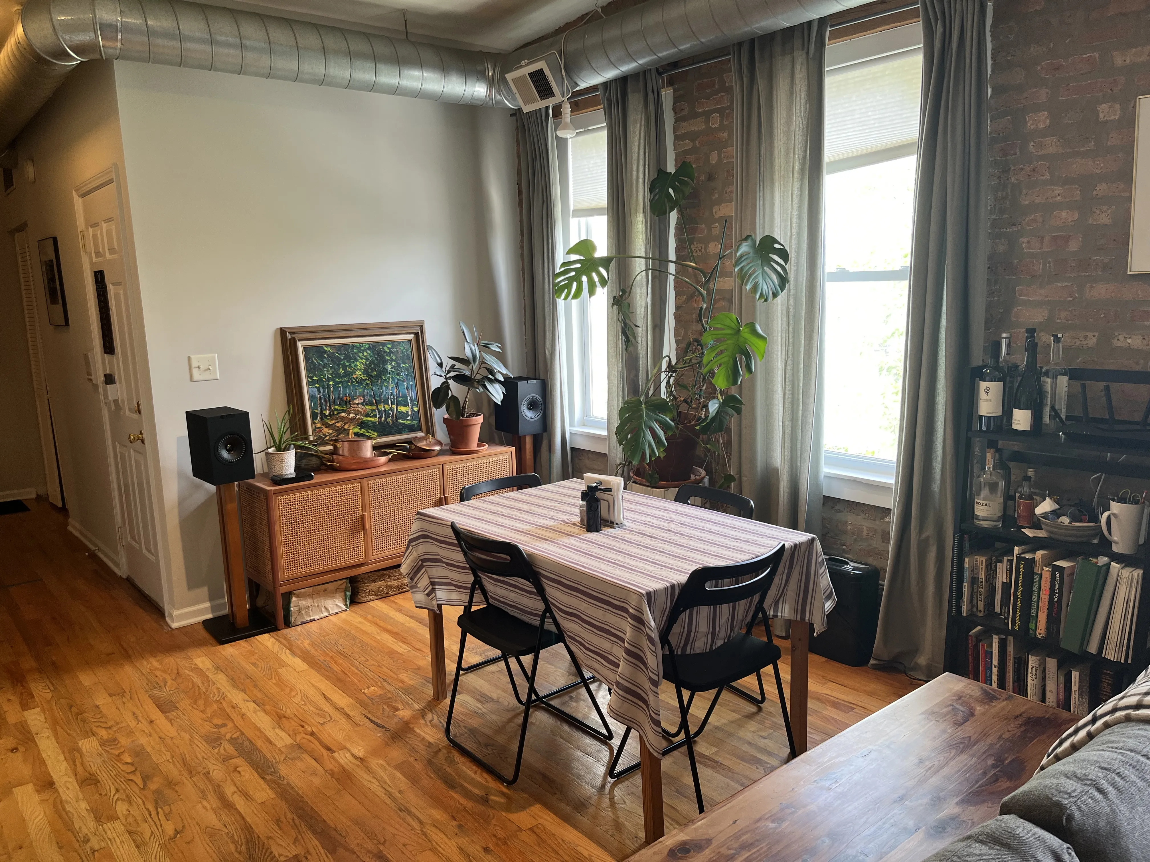 2025 N Damen Ave   60647 60647-Chicago-IL