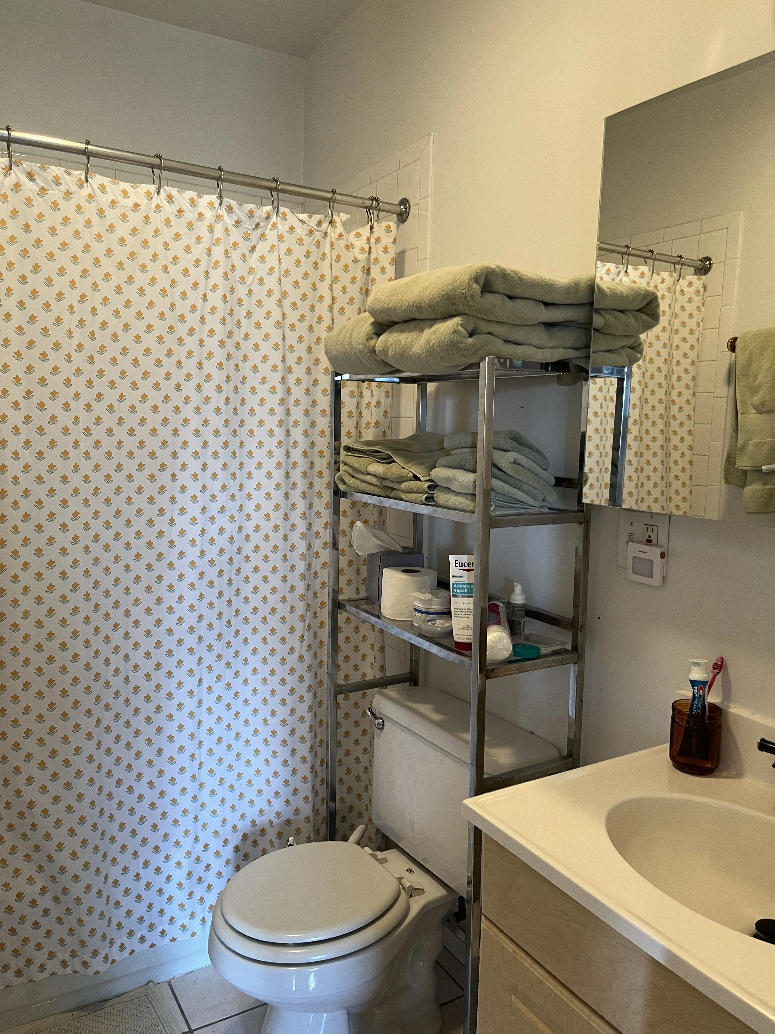 2025 N Damen Ave   60647 60647-Chicago-IL