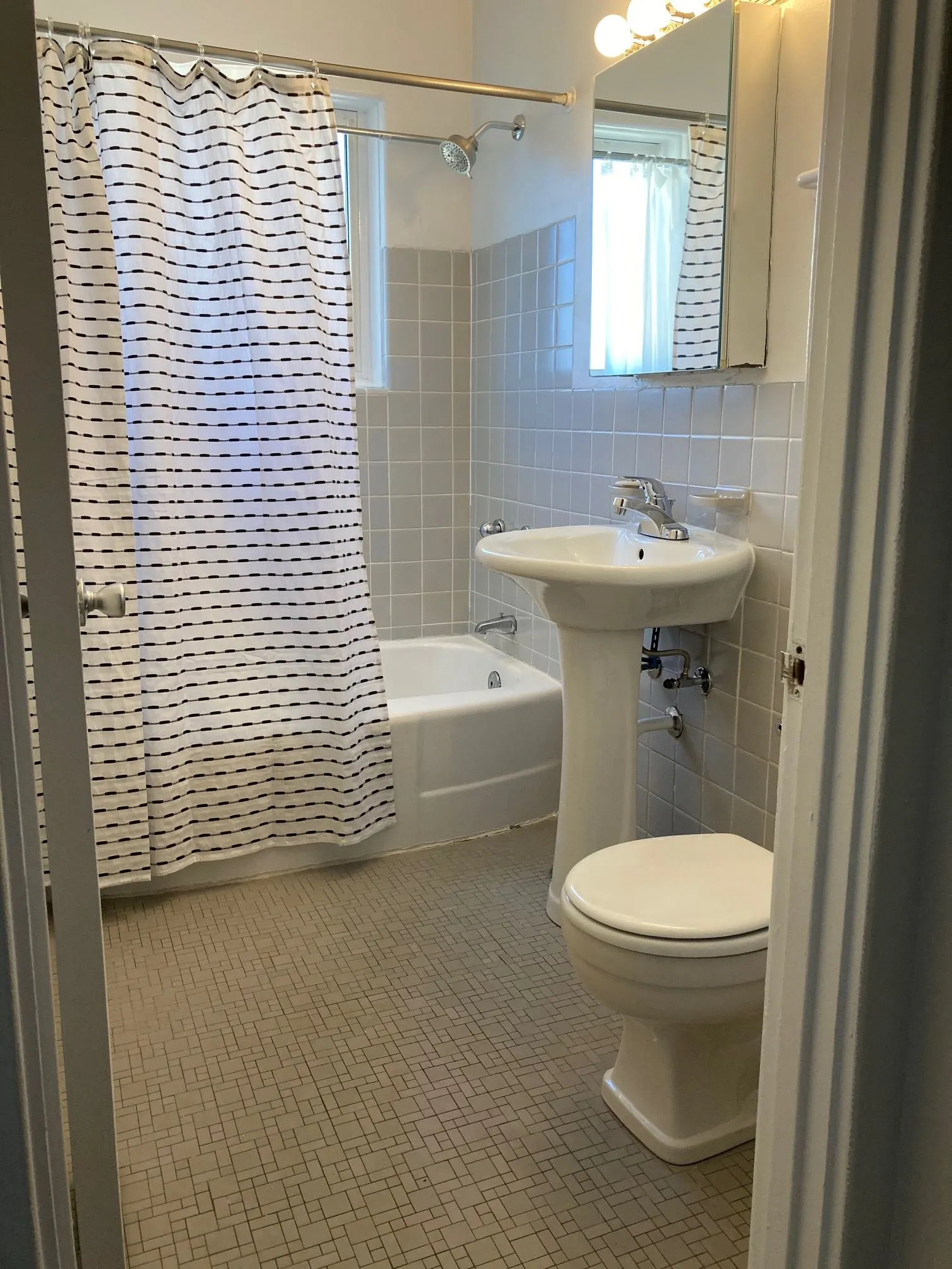 245 Ridge Ave   60202 60202-unit#3-Evanston-IL