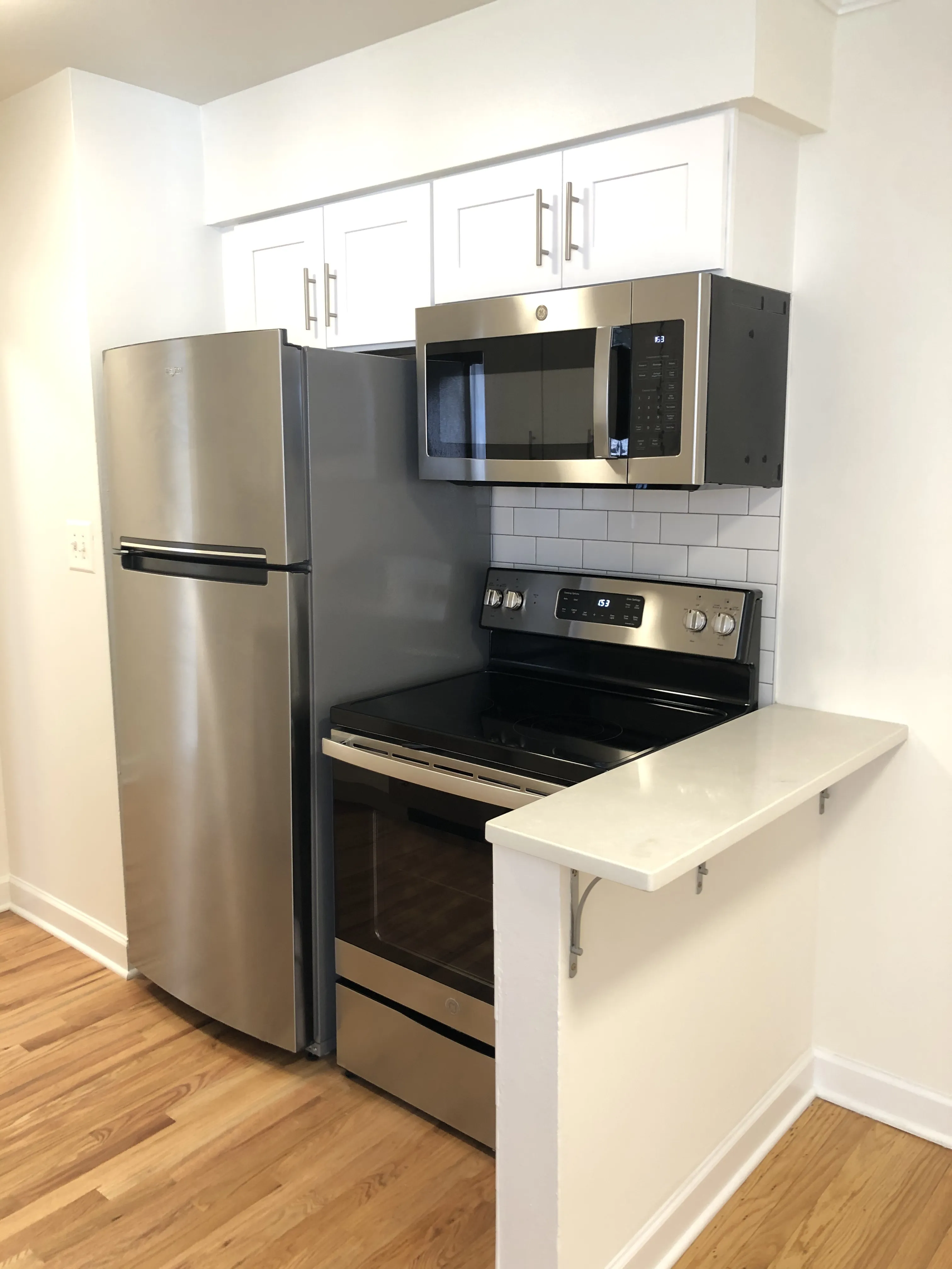 1022 W Catalpa Ave 60640 60640-Catalpa Vista Apartments-unit#303-Chicago-IL