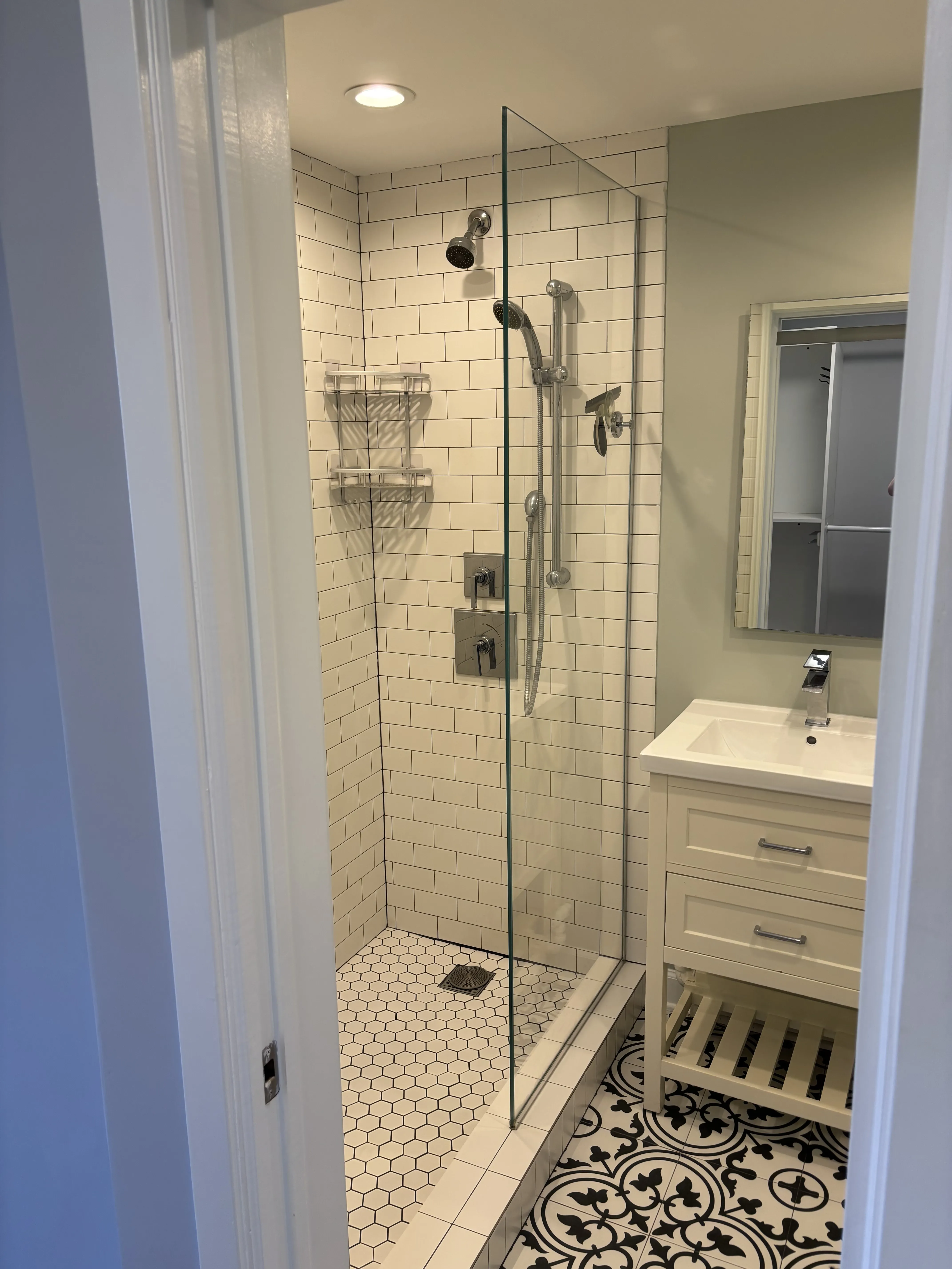 708 W Bittersweet Pl 60613 60613-unit#711-Chicago-IL