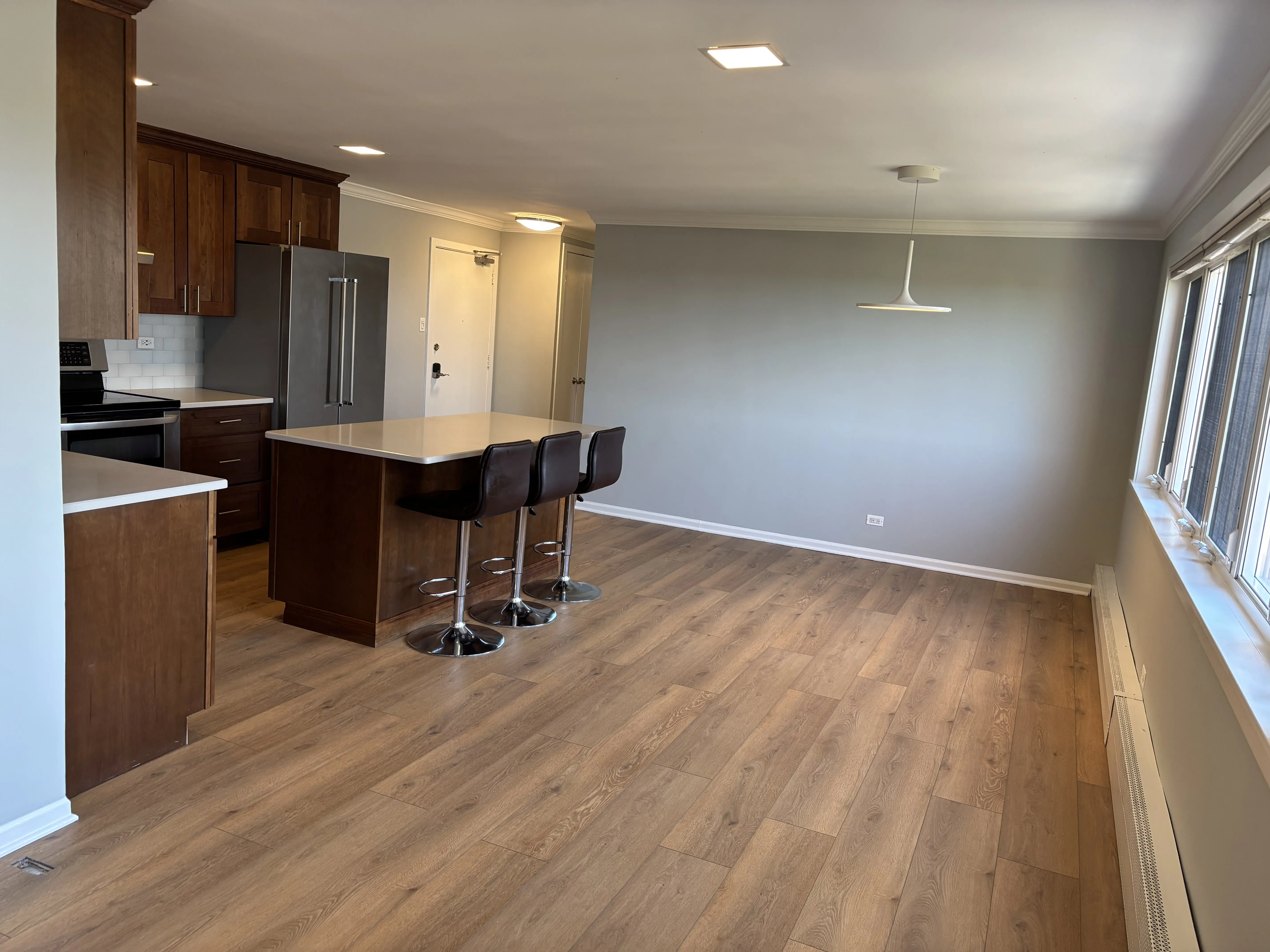 708 W Bittersweet Pl 60613 60613-unit#711-Chicago-IL