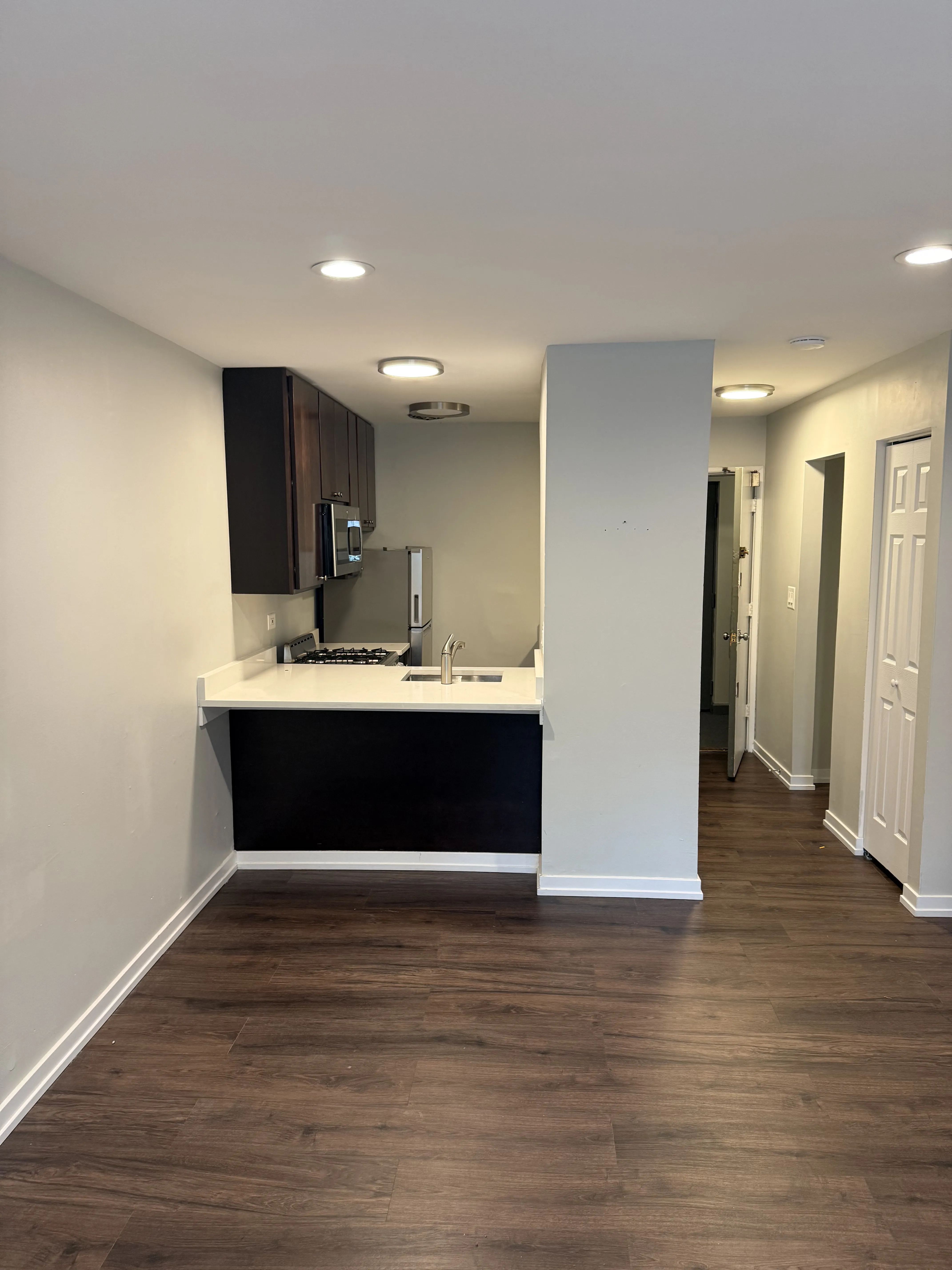5750 N Kenmore Ave 60660 60660-kenmore-unit#202-Chicago-IL