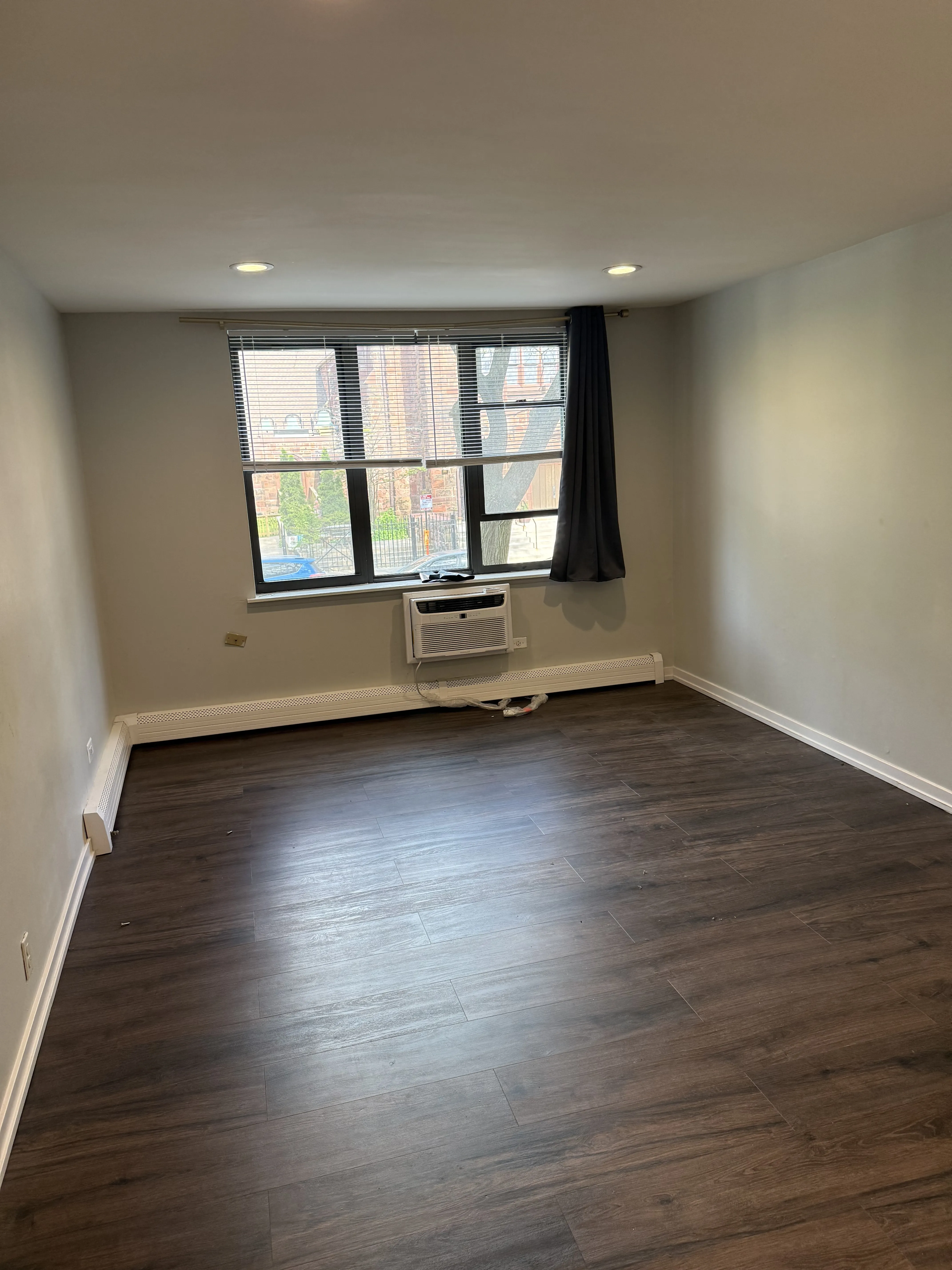 5750 N Kenmore Ave   60660 60660-kenmore-unit#202-Chicago-IL