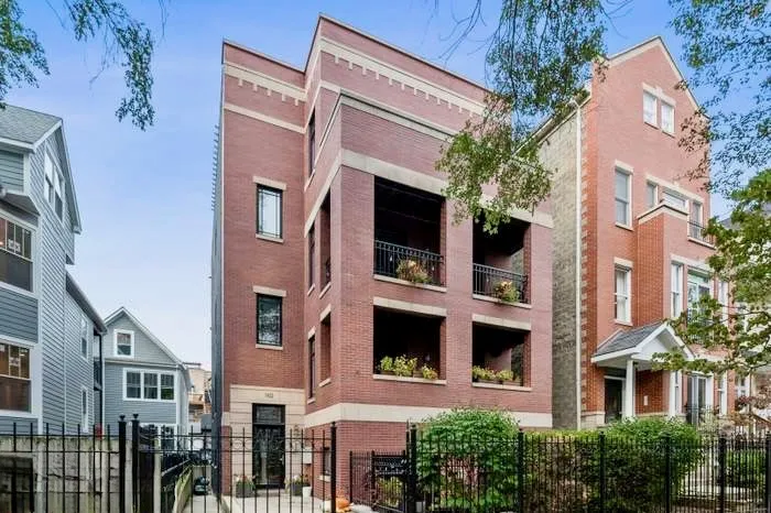 Henderson 60657-unit#1-Chicago-IL