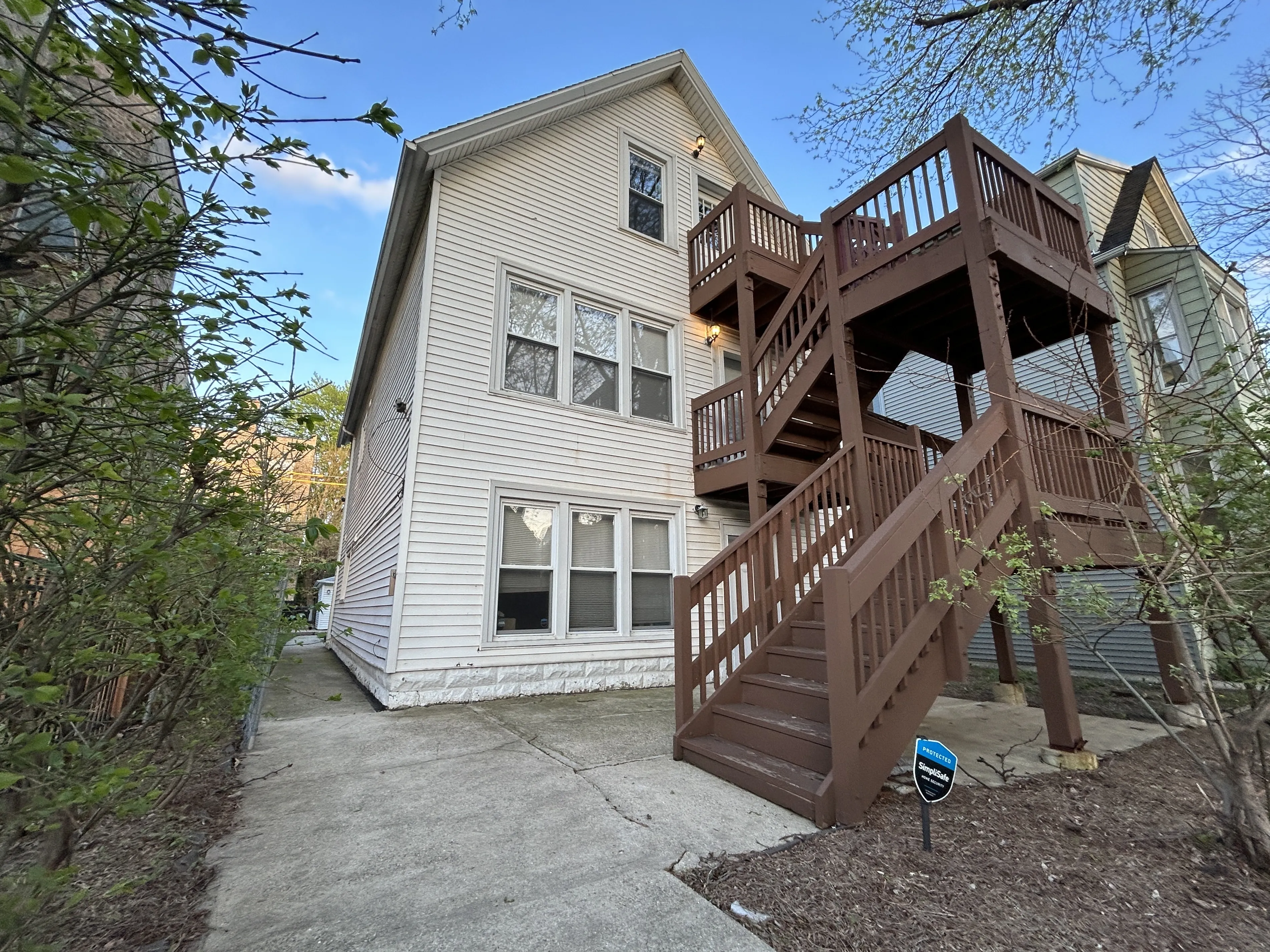 3039 N Christiana Ave   60618 60618-unit#1-Chicago-IL