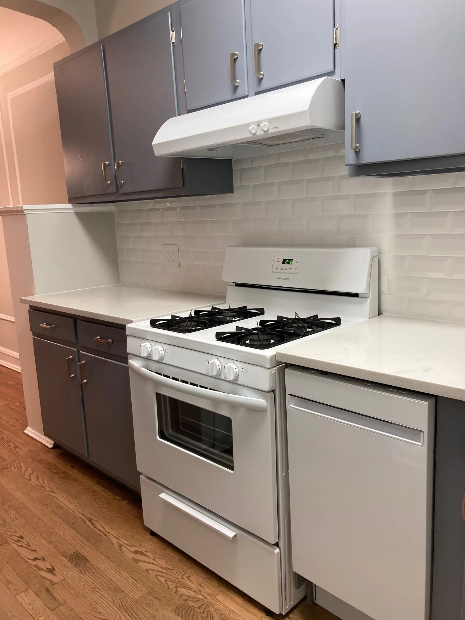 1649 W Touhy Ave   60626 60626-unit#1S-Chicago-IL