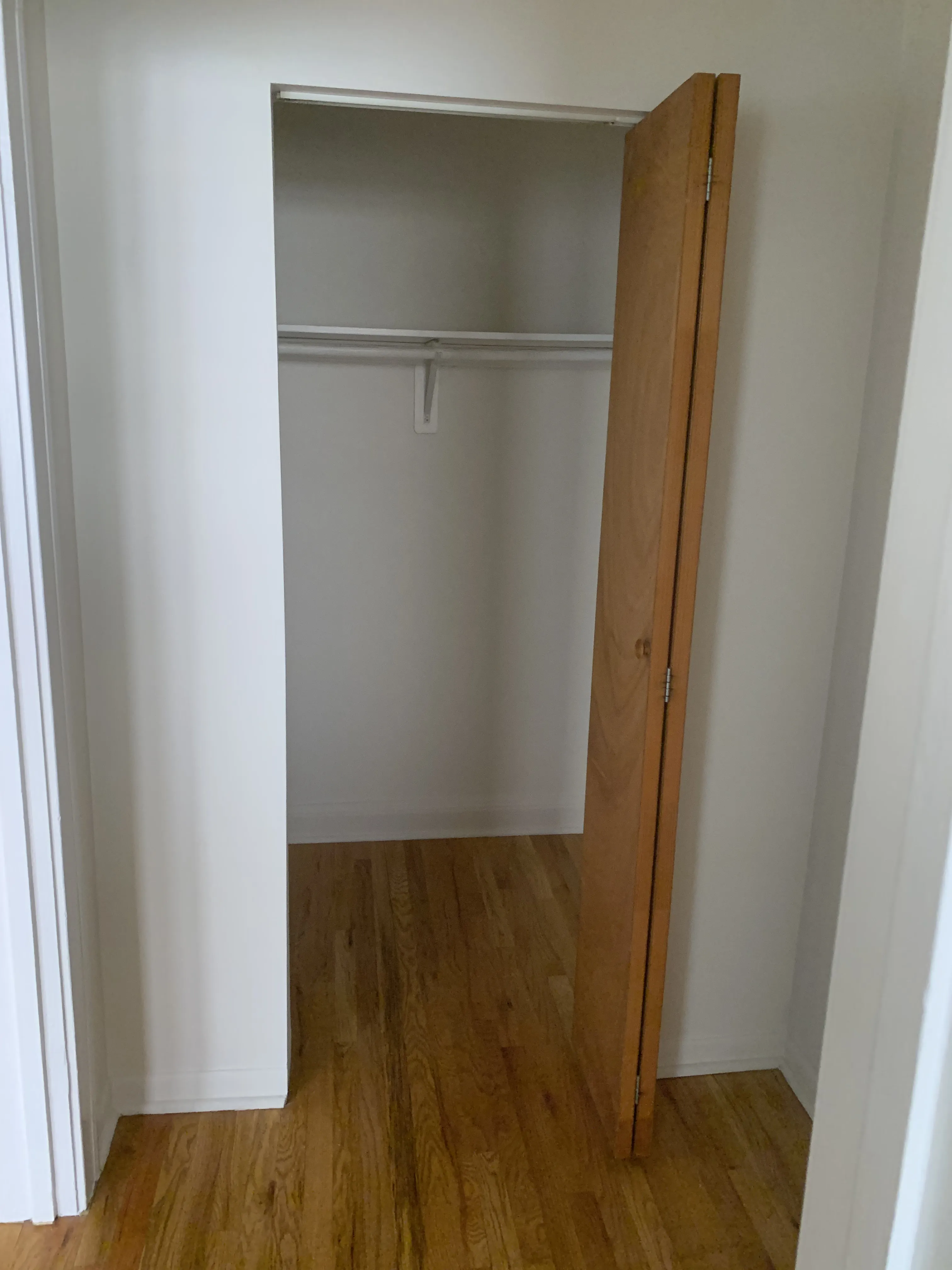 4824 N Damen Ave 60625 60625-Chicago-IL