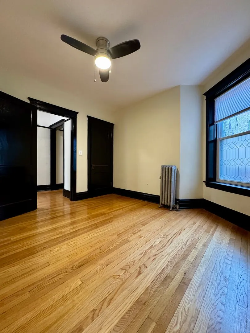 3803 N Lincoln Ave   60613 60613-unit#2-Chicago-IL