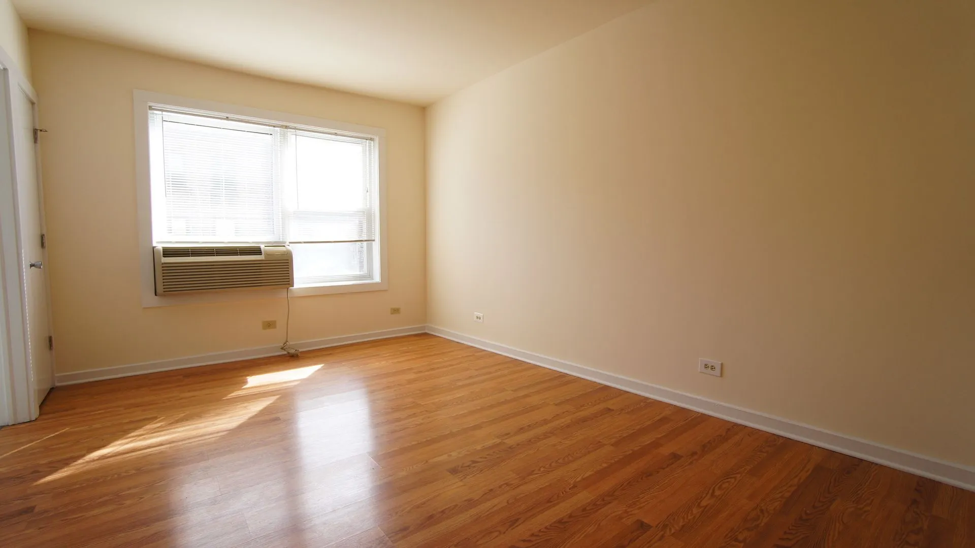 1850 N Humboldt Blvd   60647 60647-unit#307-Chicago-IL