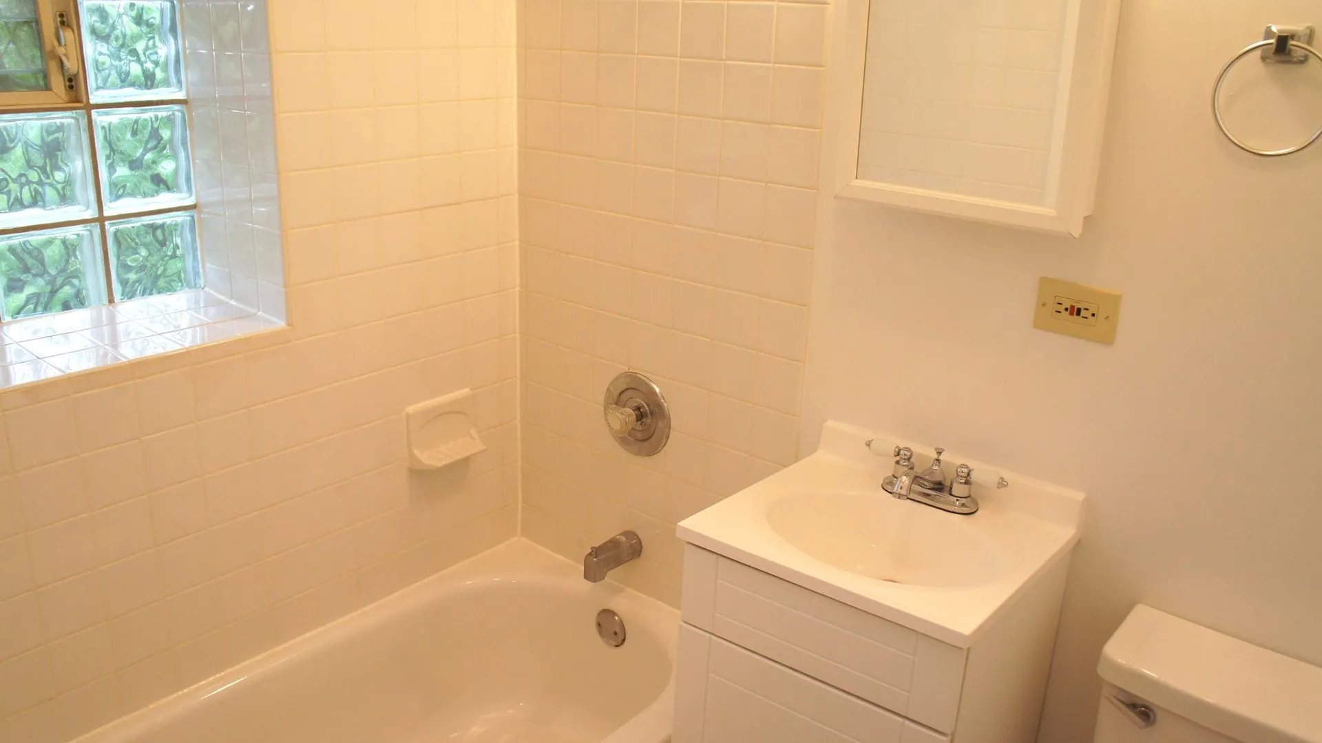 1850 N Humboldt Blvd   60647 60647-unit#302-Chicago-IL