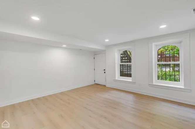 801 S Oakley Blvd 60612 60612-unit#Garden-Chicago-IL