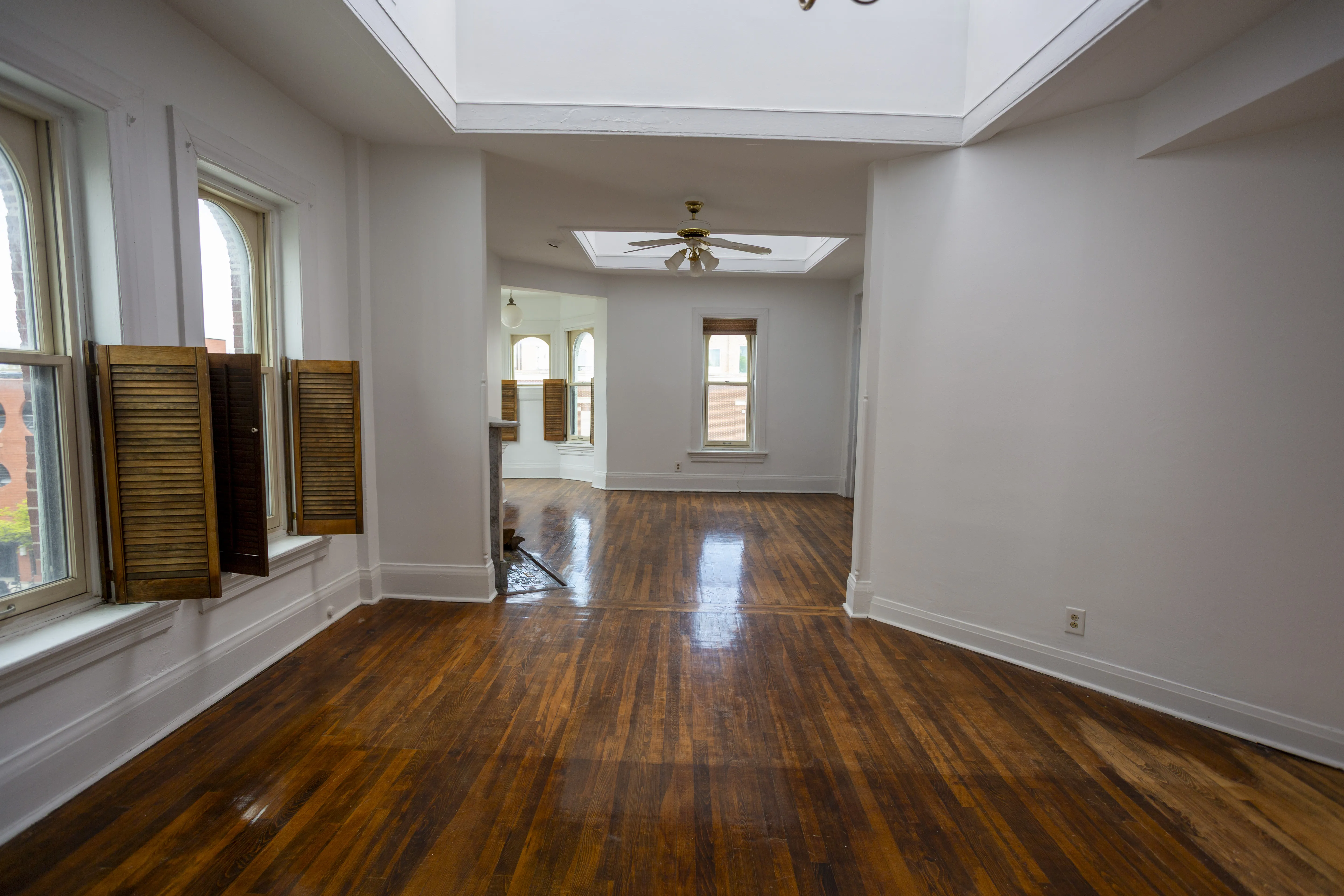 219 W North Ave   60610 60610-unit#4-Chicago-IL