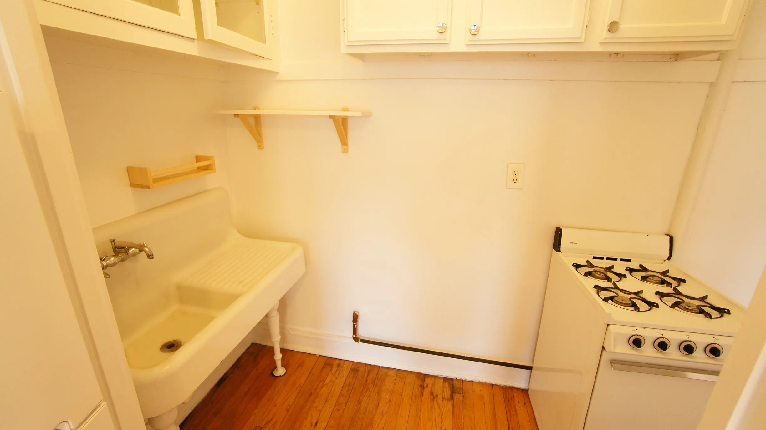 2426 N Sawyer 60618-unit#2W-Chicago-IL
