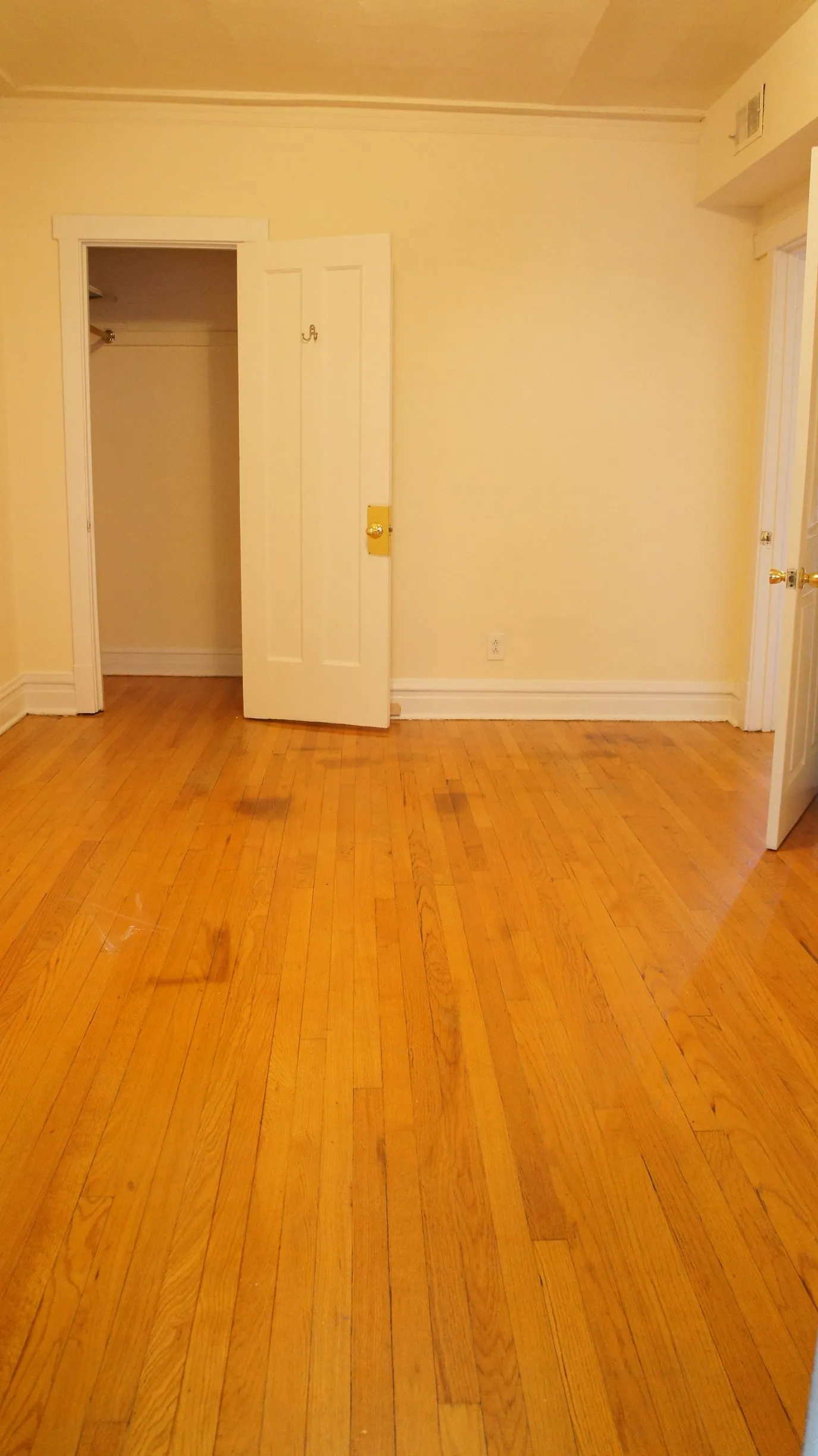 2516 N. Kedzie ,  60647 60647-unit#1W-Chicago-IL
