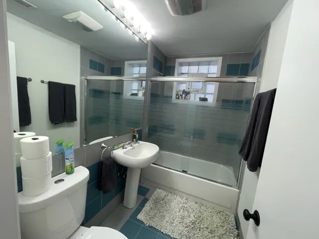 1345 N Wells St   60610 60610-unit#301-Chicago-IL