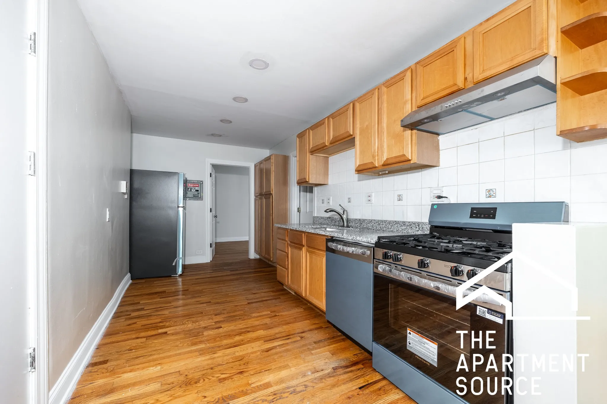 1015 N La Salle Dr   60610 60610-unit#1F-Chicago-IL