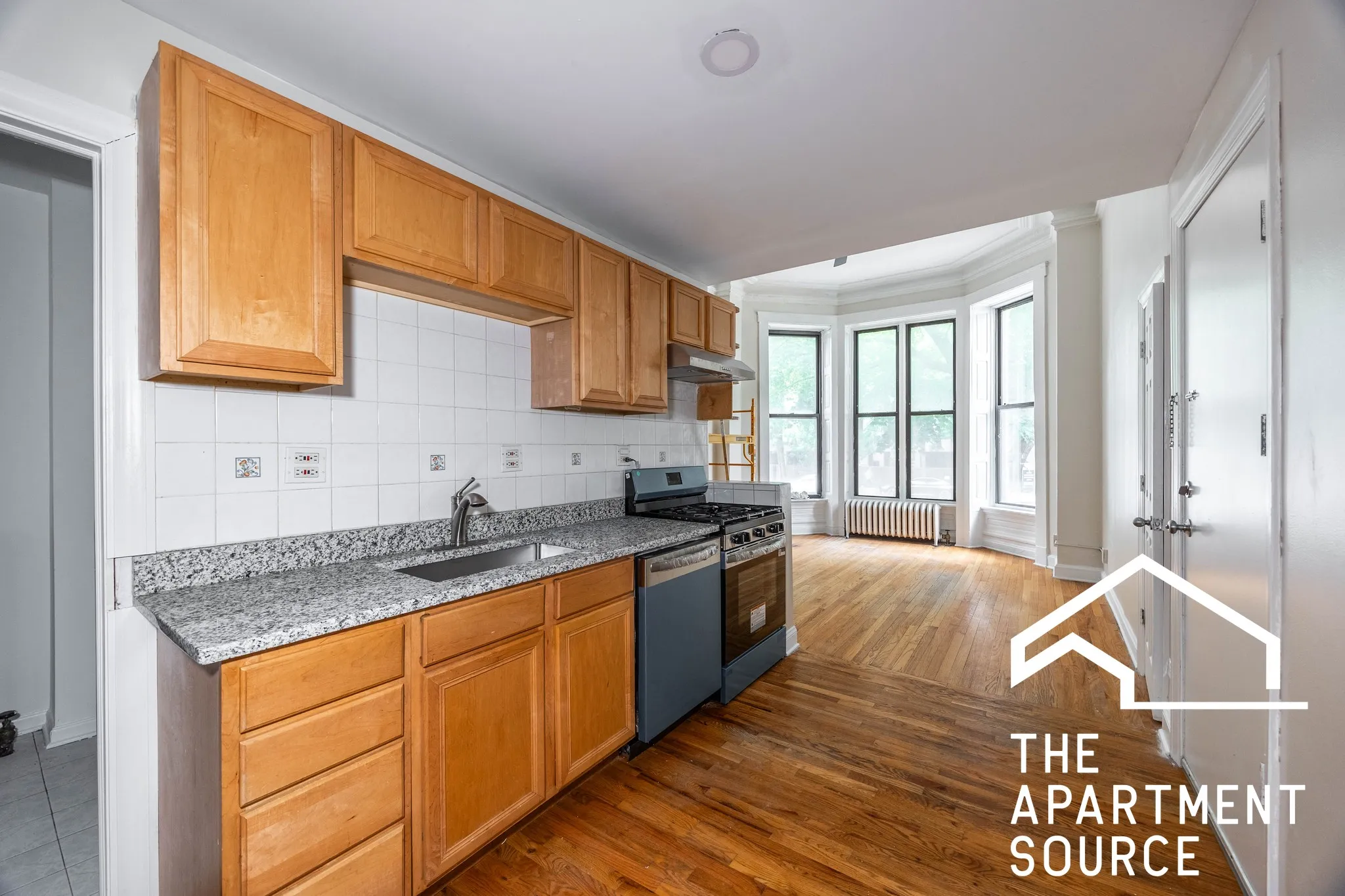 1015 N La Salle Dr   60610 60610-unit#1F-Chicago-IL
