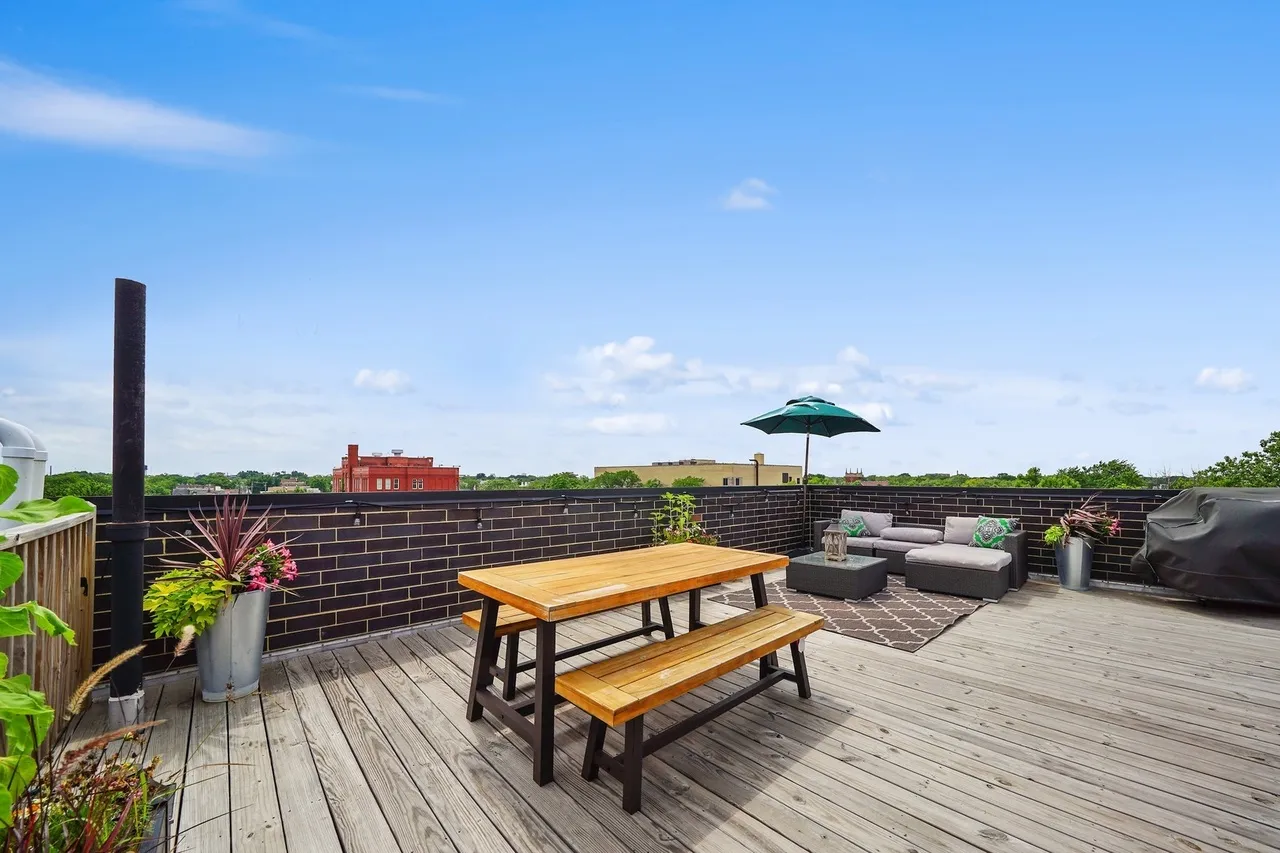 1938 N Francisco Ave 60647 60647-unit#4S-Chicago-IL