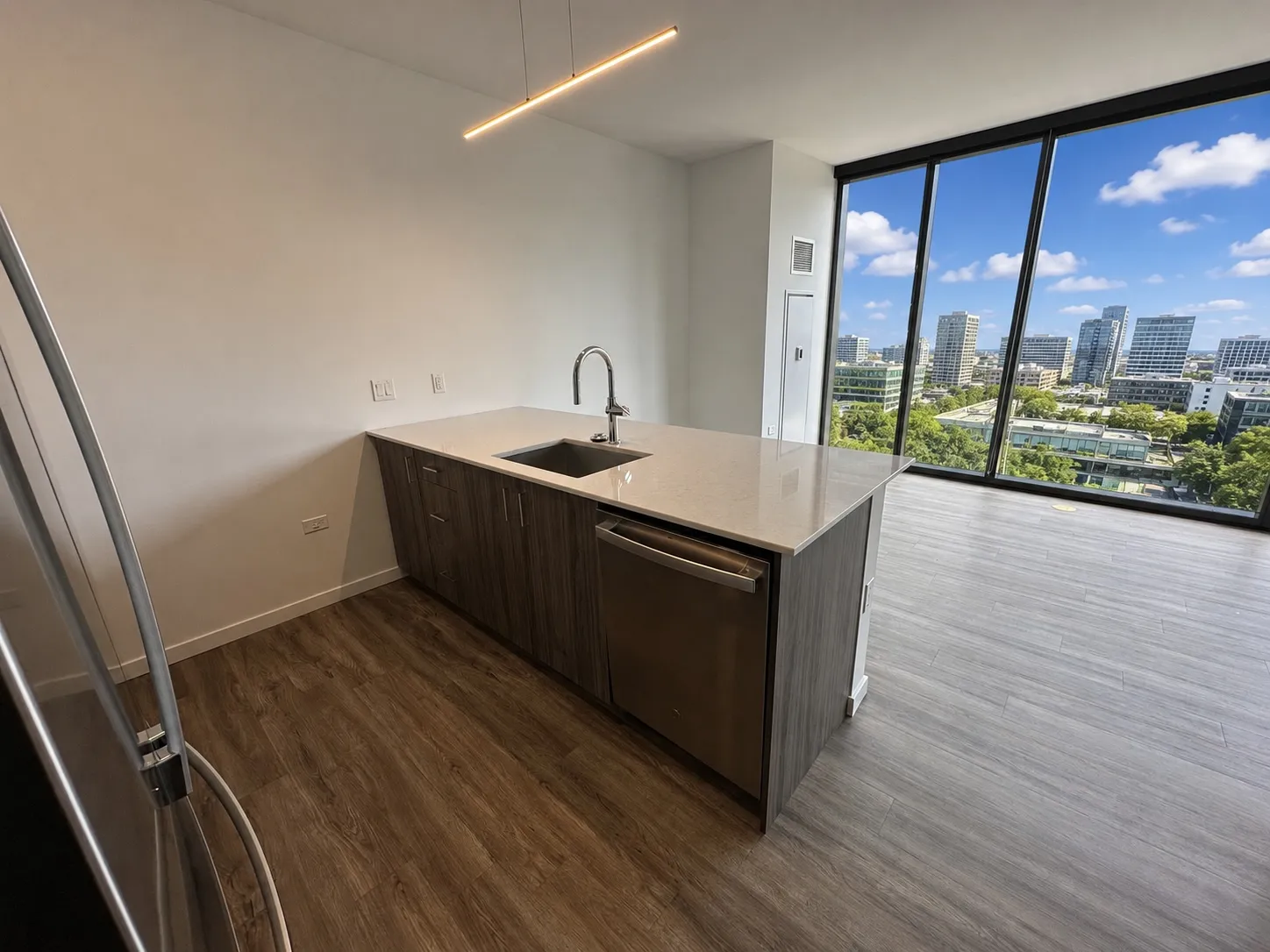 166 N Aberdeen St   60607 60607-unit#401-Chicago-IL