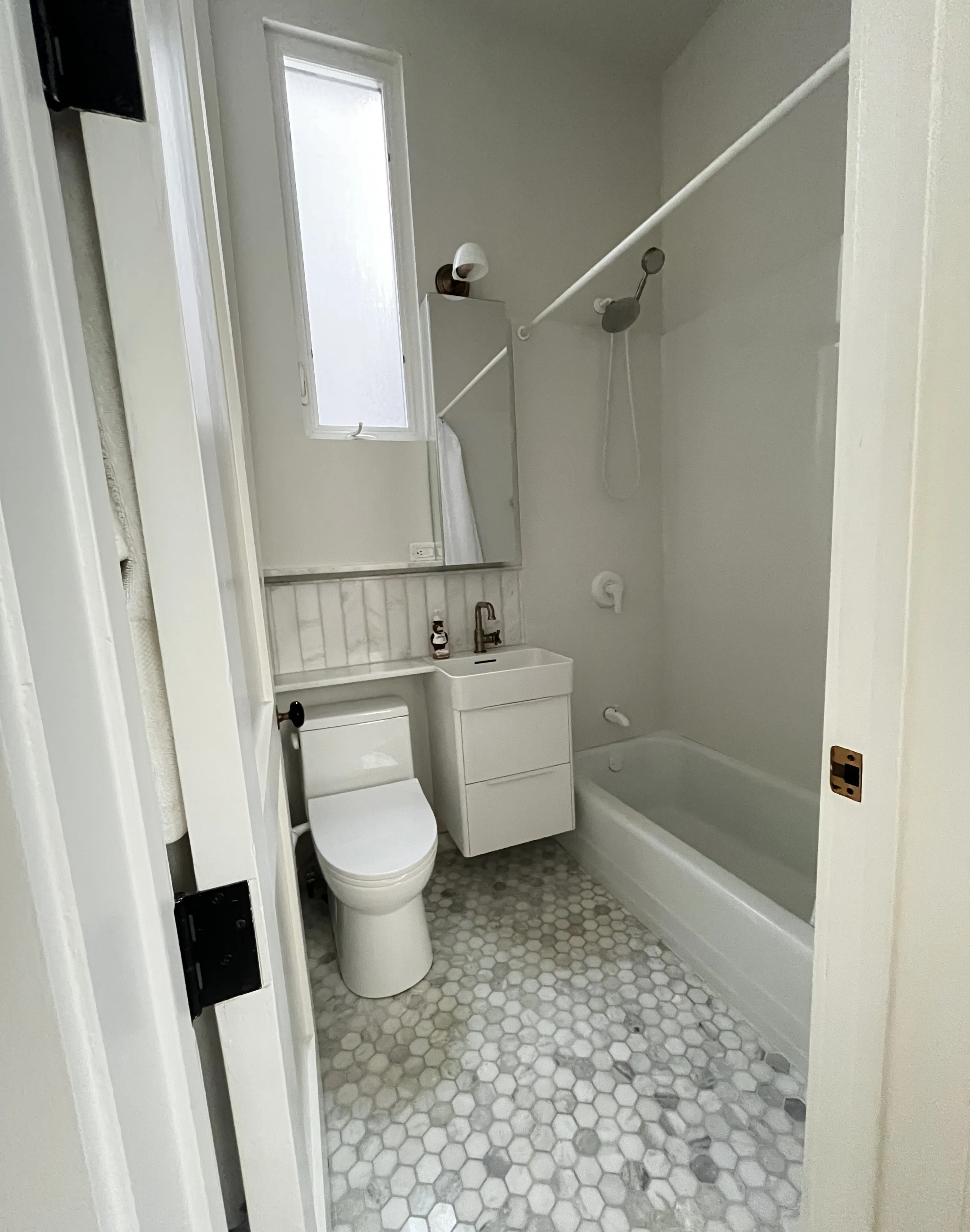 1372 N Wolcott Ave   60622 60622-Two Flat-unit#1-Chicago-IL
