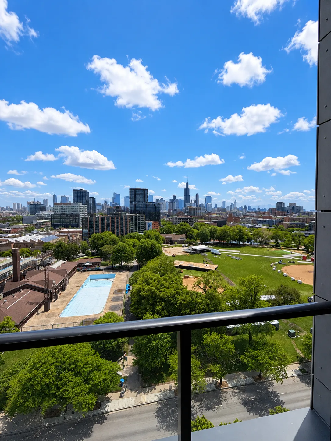 150 N Ashland Ave   60607 60607-unit#617-Chicago-IL