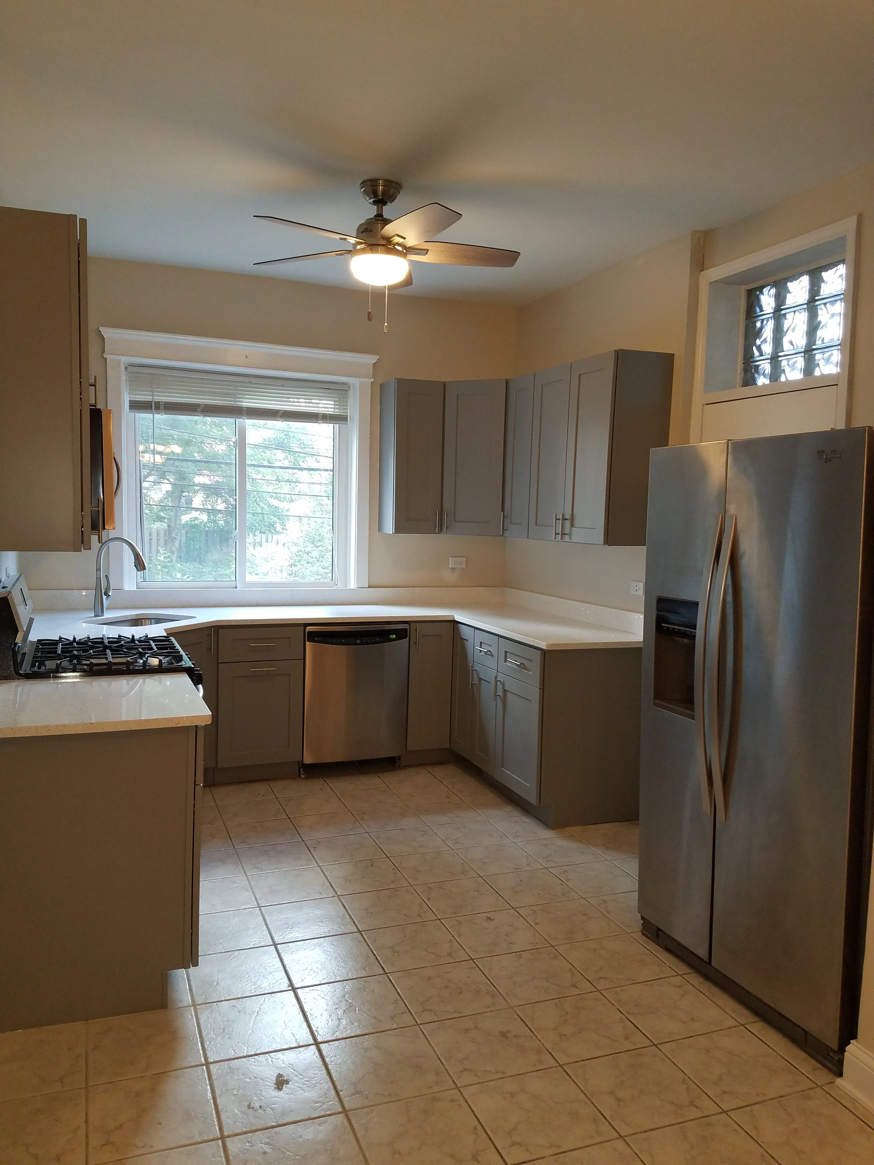 1522 W Sunnyside Ave   60640 60640-Sunnyside -unit#1-Chicago-IL