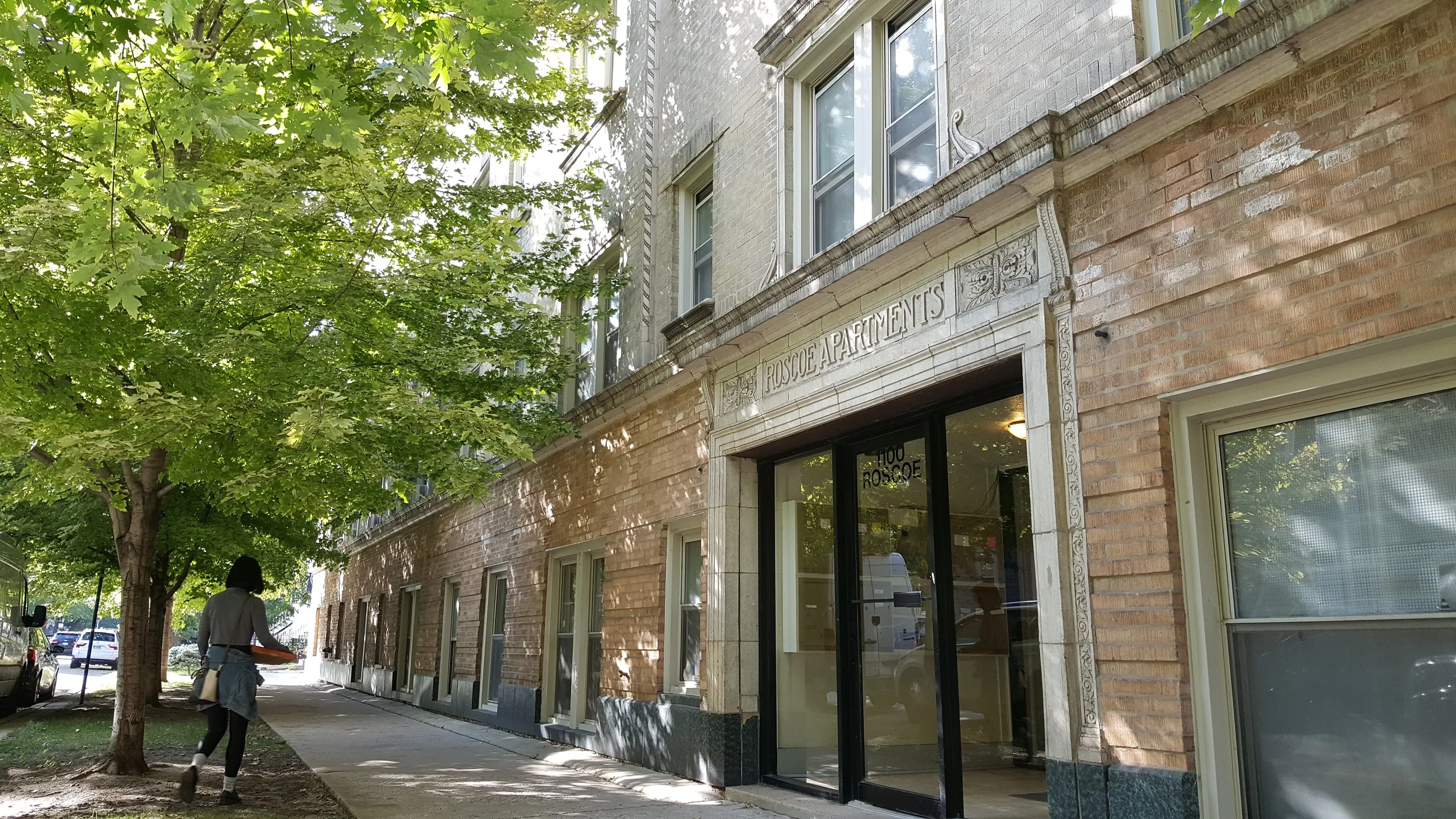 1100 W Roscoe St 60657 60657-unit#21-Chicago-IL