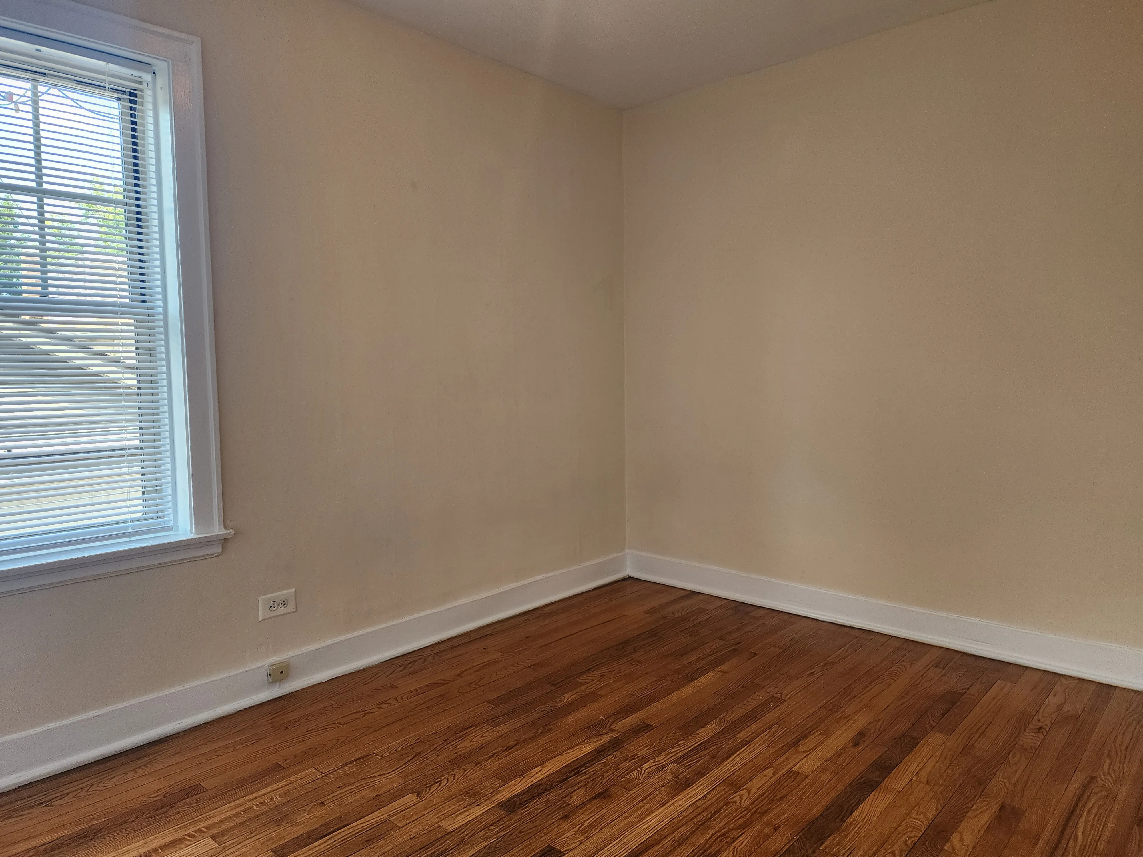 4850 W Wrightwood Ave   60639 60639-Chicago-IL