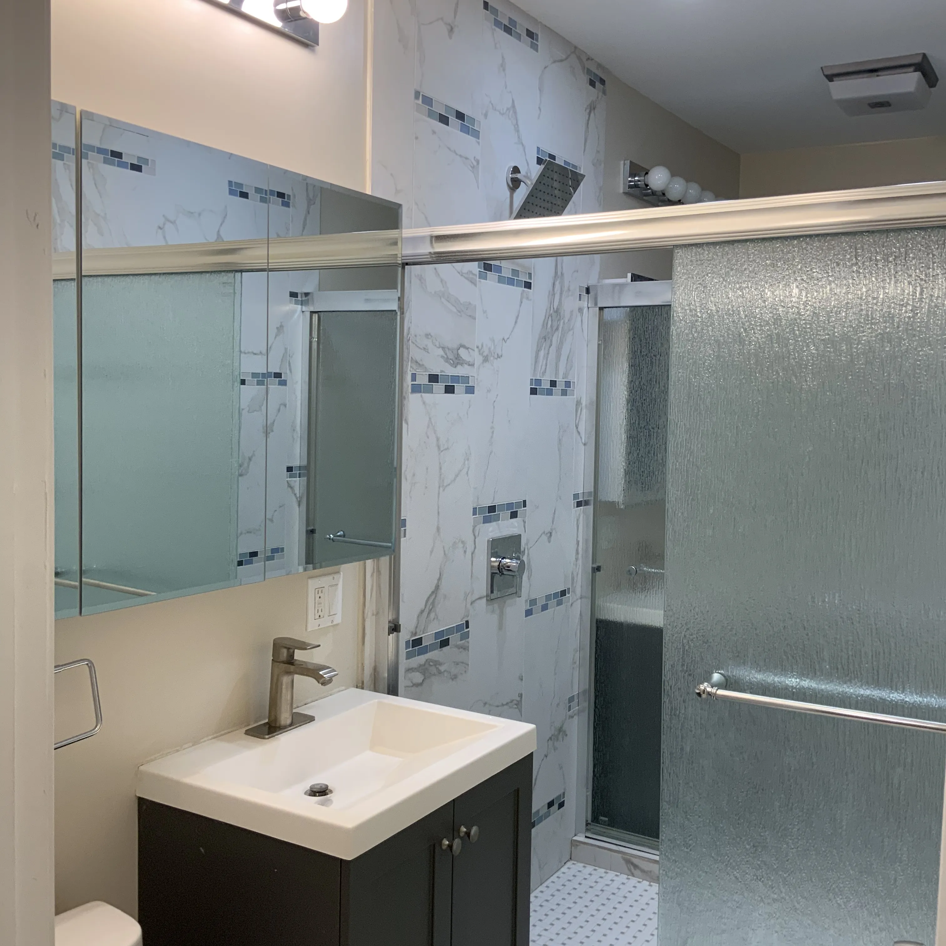 1522 W Sunnyside Ave   60640 60640-Sunnyside -unit#1-Chicago-IL