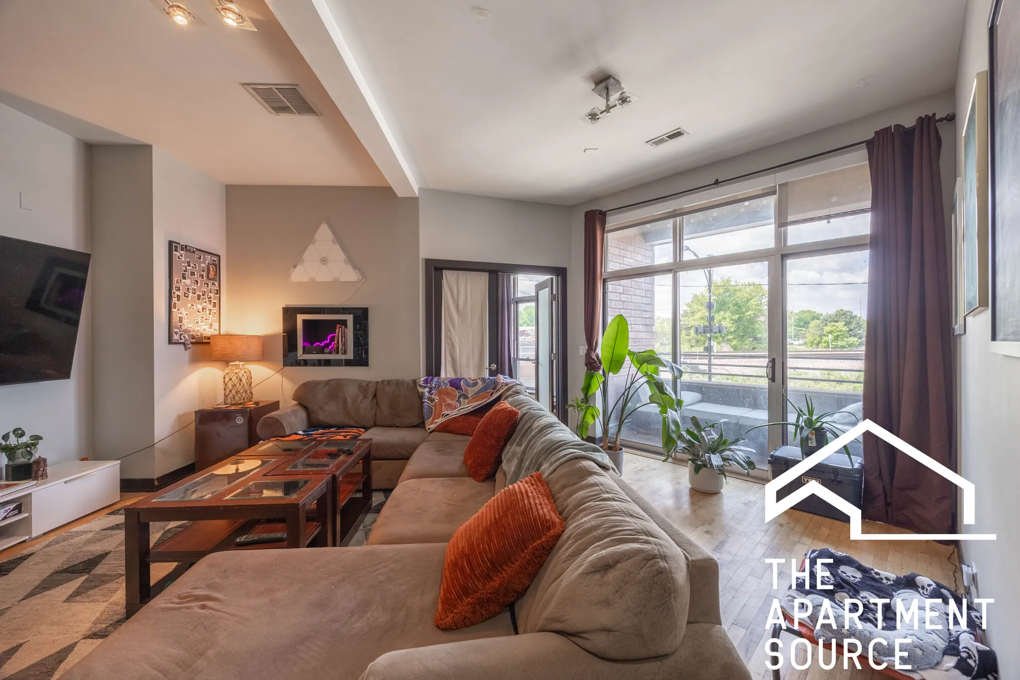 2348 N Lister Ave 60614 60614-unit#206-Chicago-IL