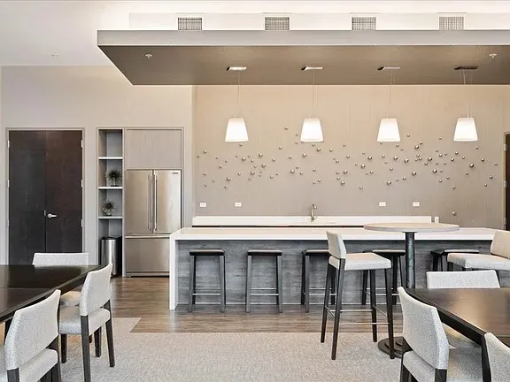 240 E Illinois St 60611 60611-CityFront Plaza -unit#2309-Chicago-IL