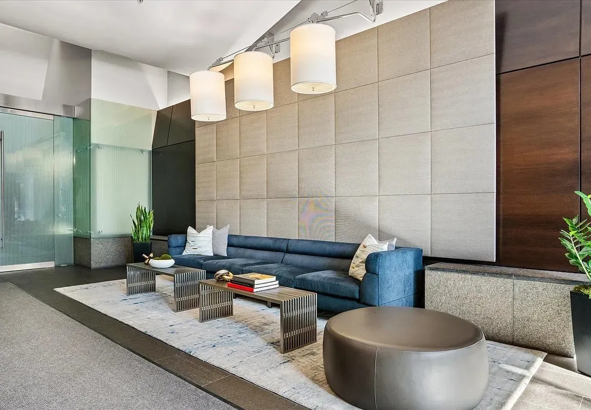 240 E Illinois St 60611 60611-CityFront Plaza -unit#2309-Chicago-IL