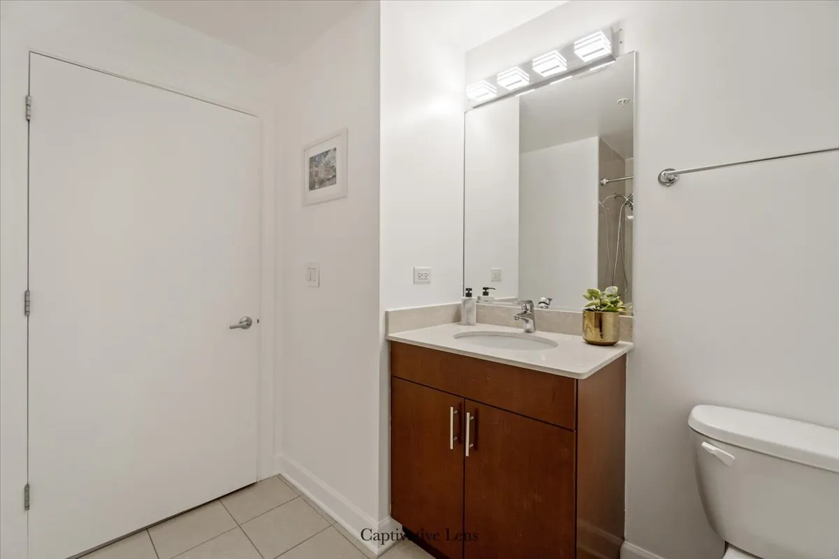 451 W Huron St 60654-Hudson & Huron-unit#1507-Chicago-IL