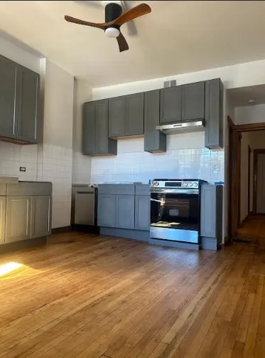 852 N Hoyne Ave 60622 60622-unit#2R-Chicago-IL